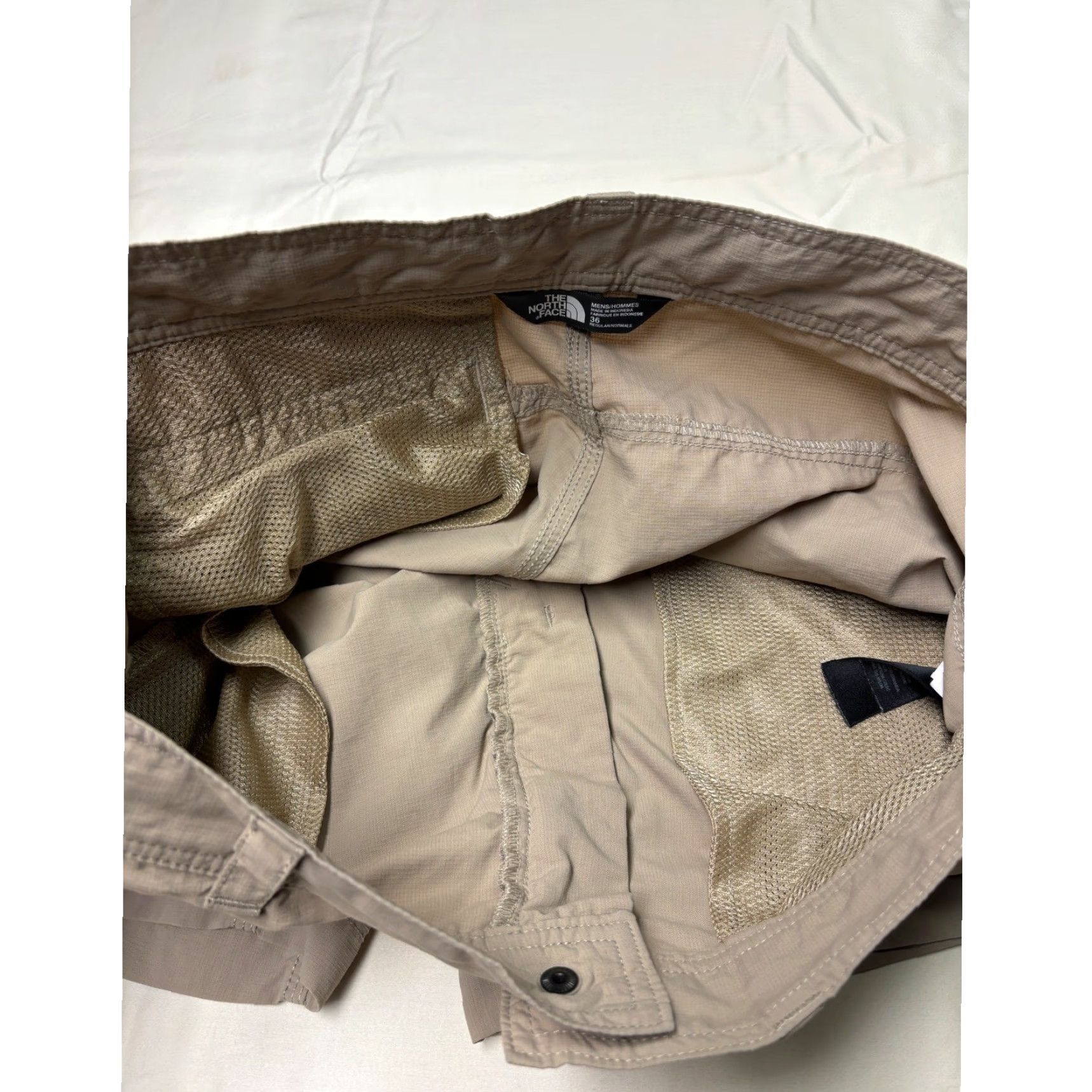 The North Face The North Face Mens Shorts Regular Tan Size 36 Cargo Casual Hiking Outdoor Nylon Cotton? Size US 36 / EU 52 - 6 Thumbnail
