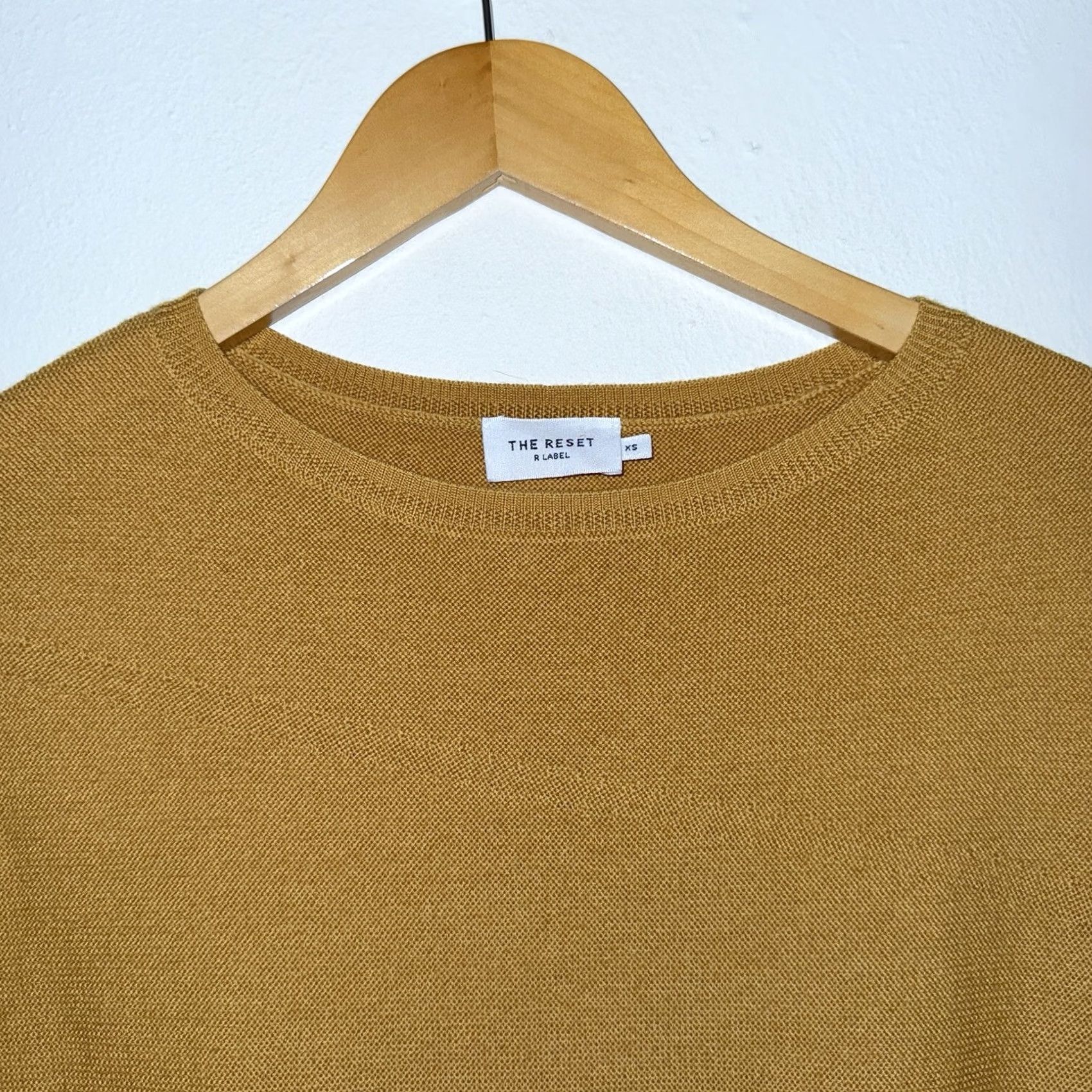 Vintage The Reset R Label Sweater Womens XS Mustard Yellow Wool Pullover Crew Neck Knit Pullover Wool Solid Short Sleeve 21” 22” Size XS / US 0-2 / IT 36-38 - 2 Thumbnail