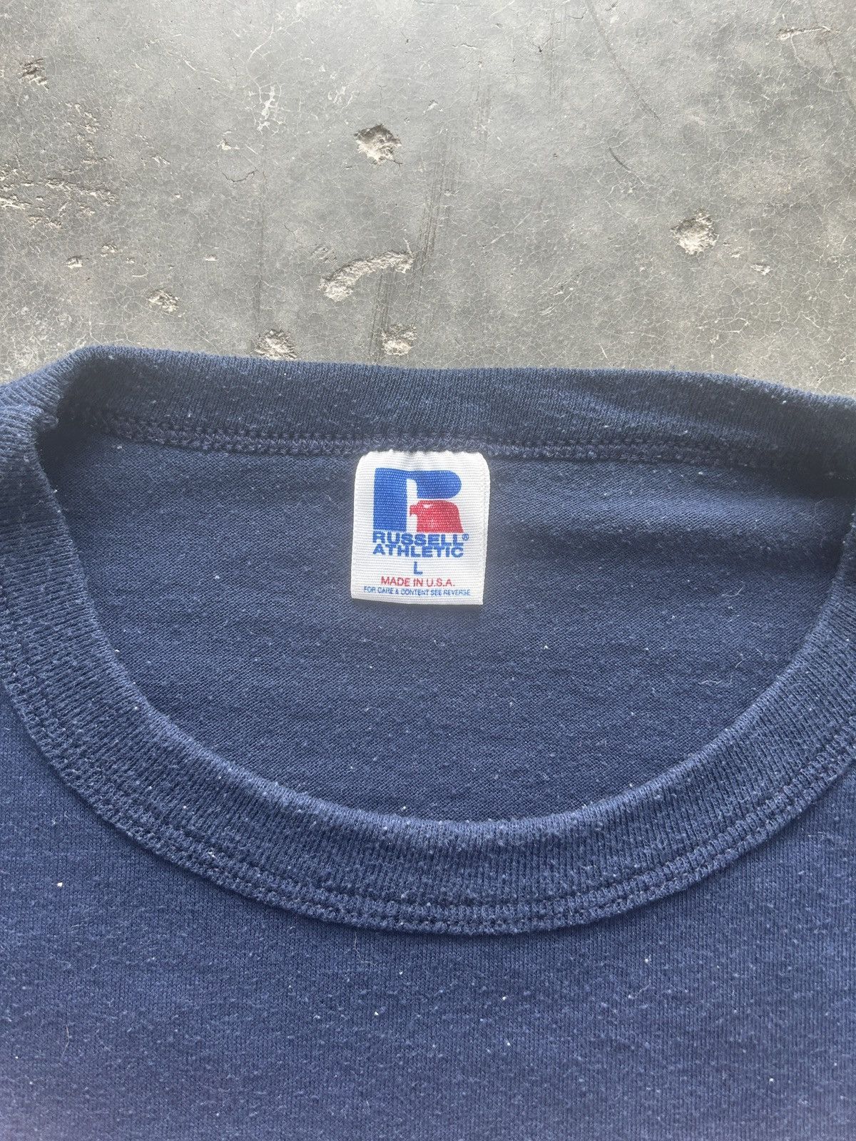 MLB × Russell Athletic × Vintage Vintage 90s Russell Atlanta Braves Graphic Tee Size US L / EU 52-54 / 3 - 5 Thumbnail