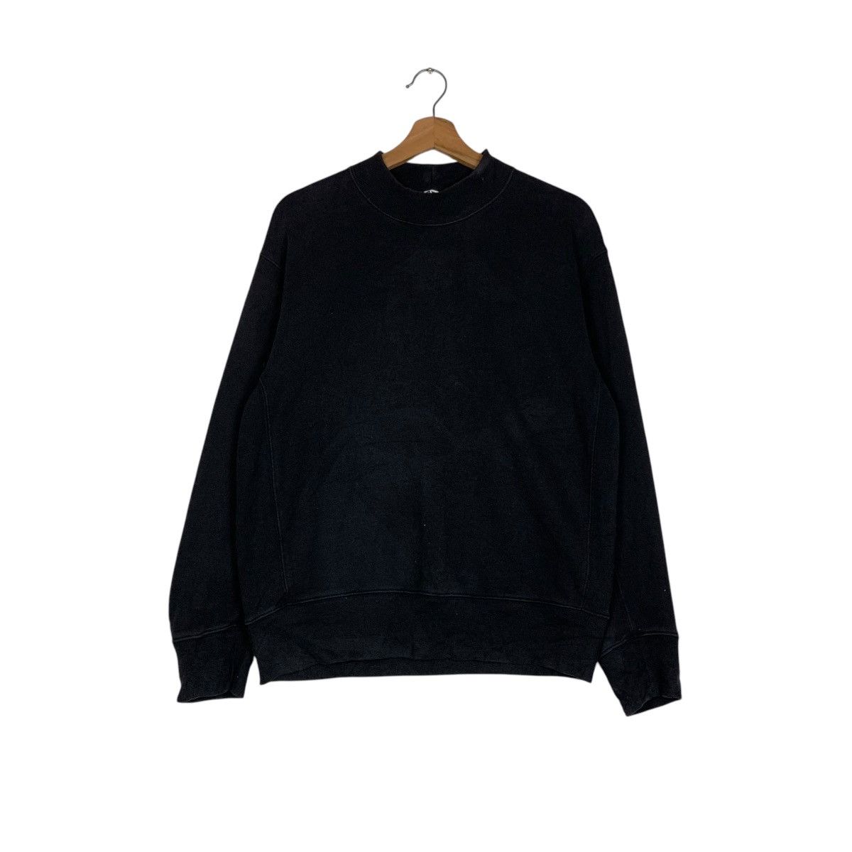 UNIQLO U LEMAIRE Black Plain Crewneck Sweatshirt #1477-C66