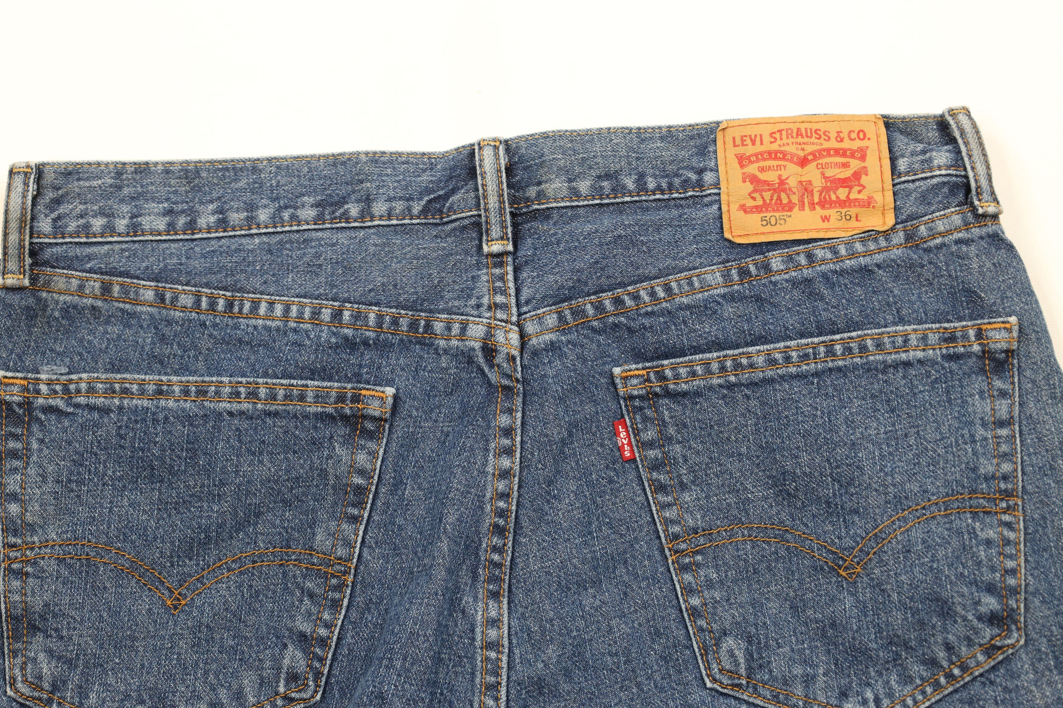 Levi's Vintage Y2K Levis 505 Regular Fit Denim Jean Shorts Jorts Size US 36 / EU 52 - 11 Thumbnail