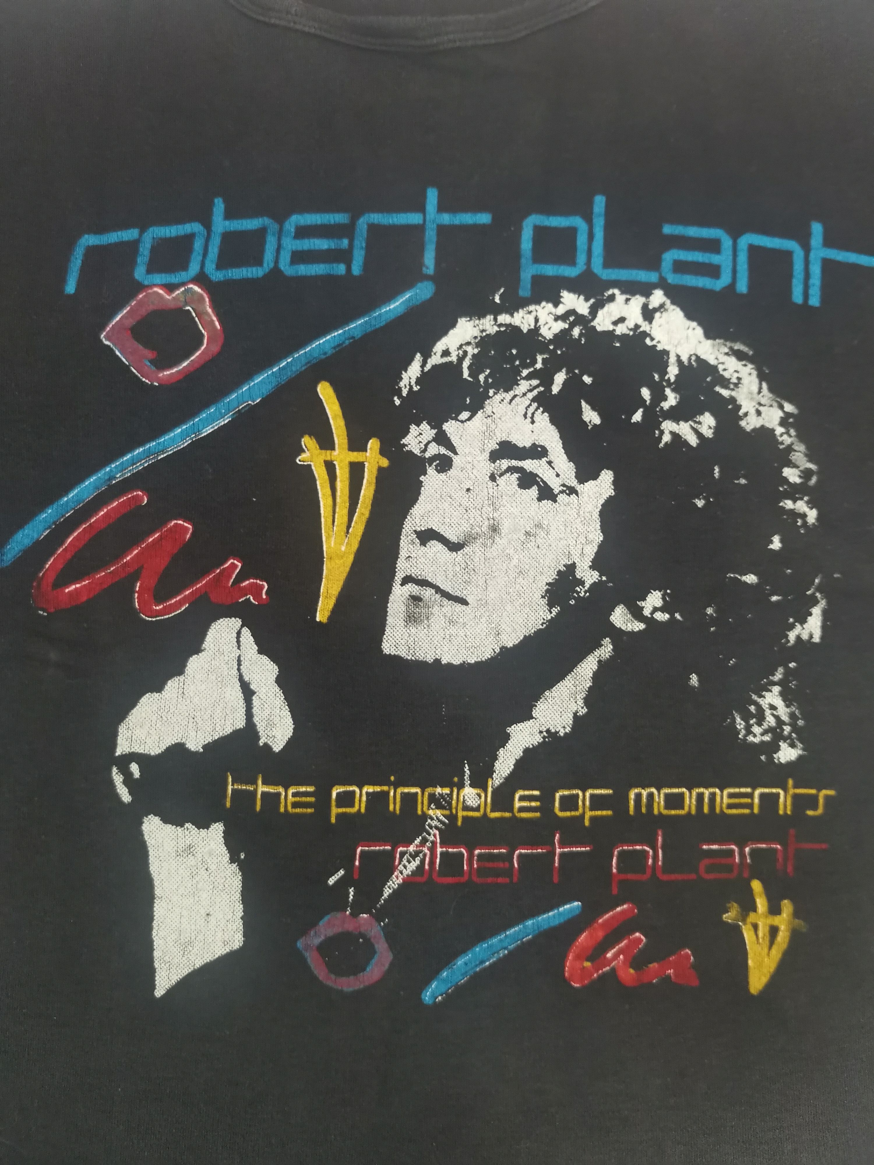 Band Tees Vintage Robert Plant Tour 83 Rock Band Tee Nirvana Morrissey Size US S / EU 44-46 / 1 - 1 Thumbnail