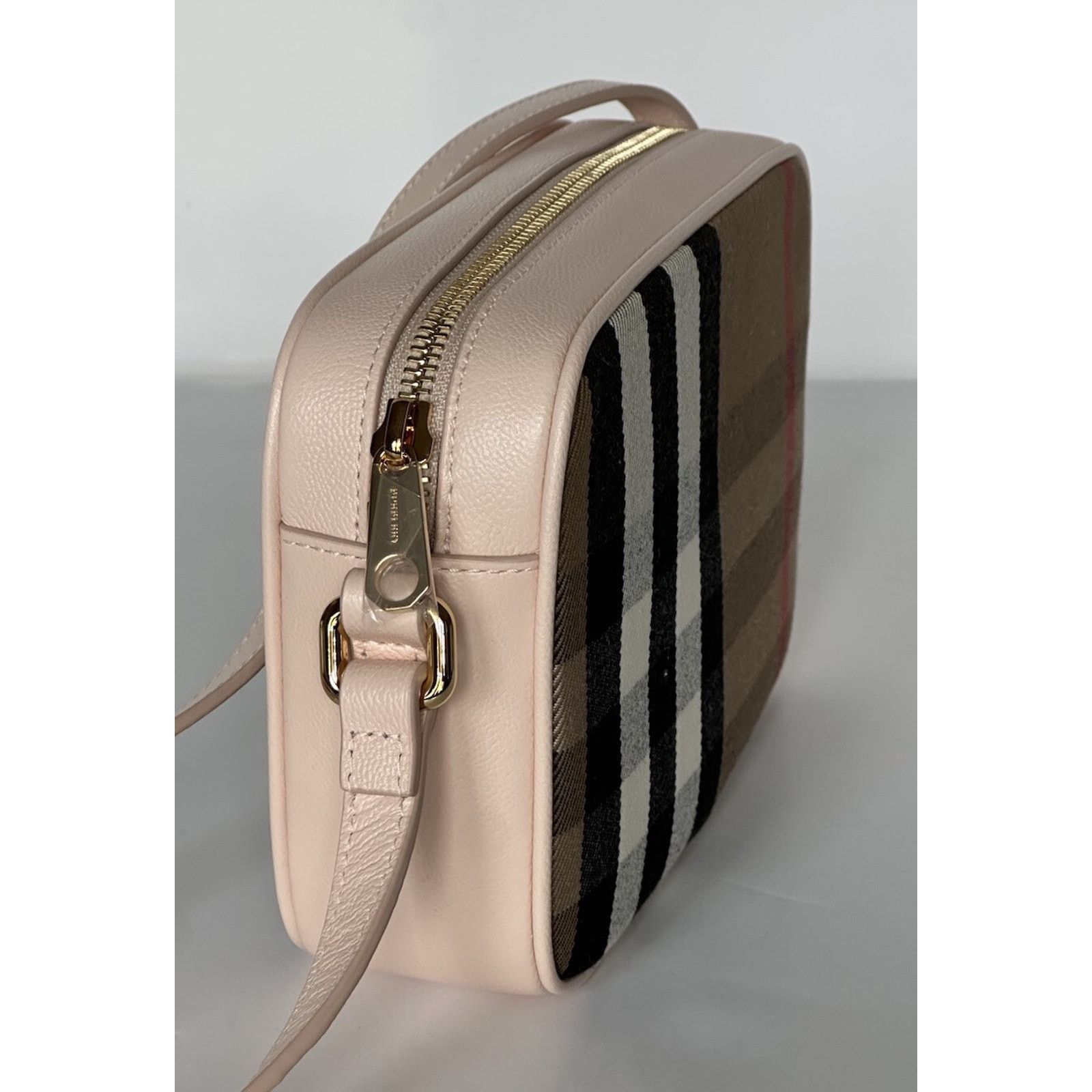 Burberry Burberry Small Camera House Check Shoulder Bag 80850771 Size ONE SIZE - 5 Thumbnail