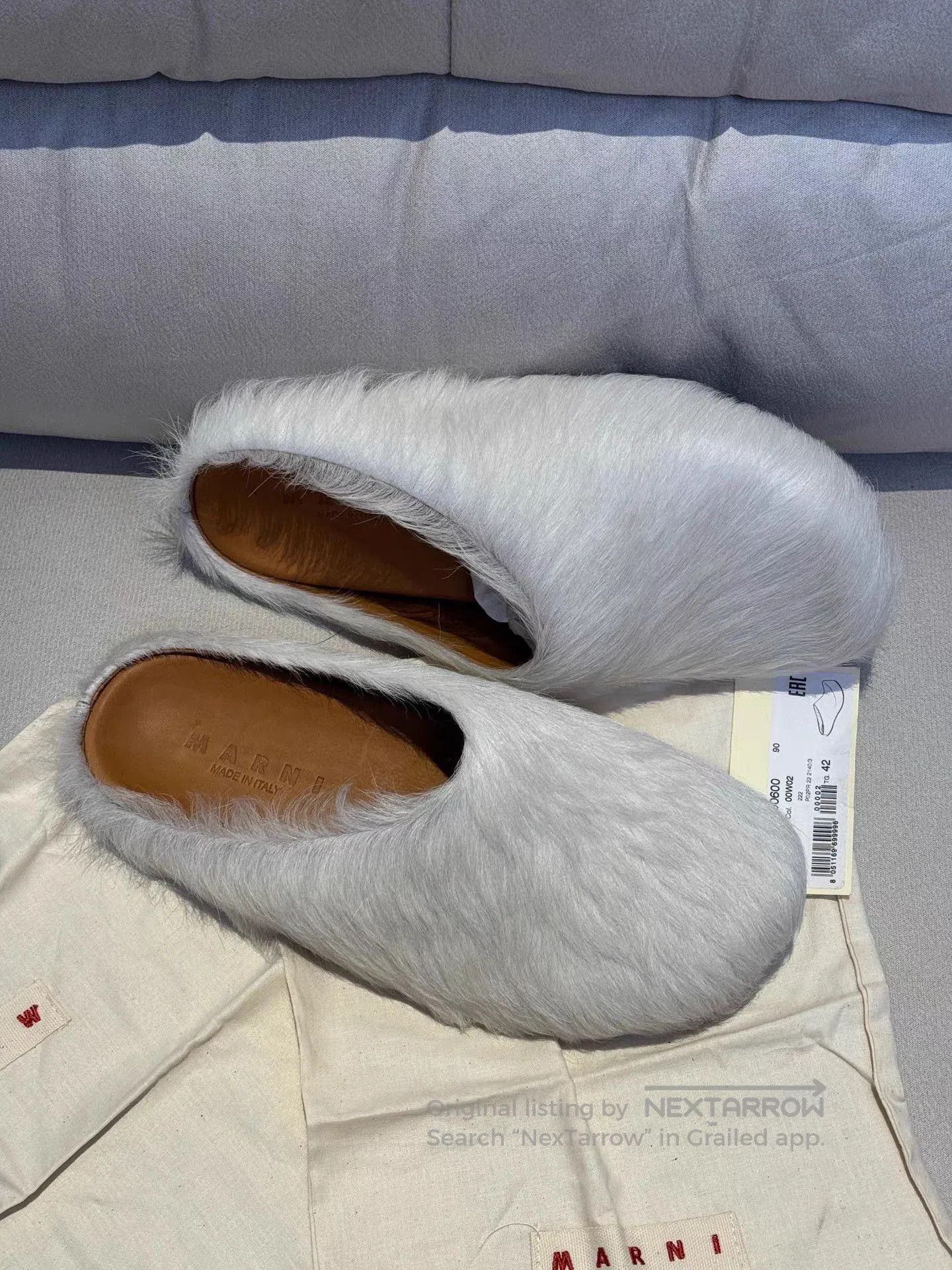 Marni White Faux Fur Slip. Size US 9 / EU 42 - 2 Thumbnail