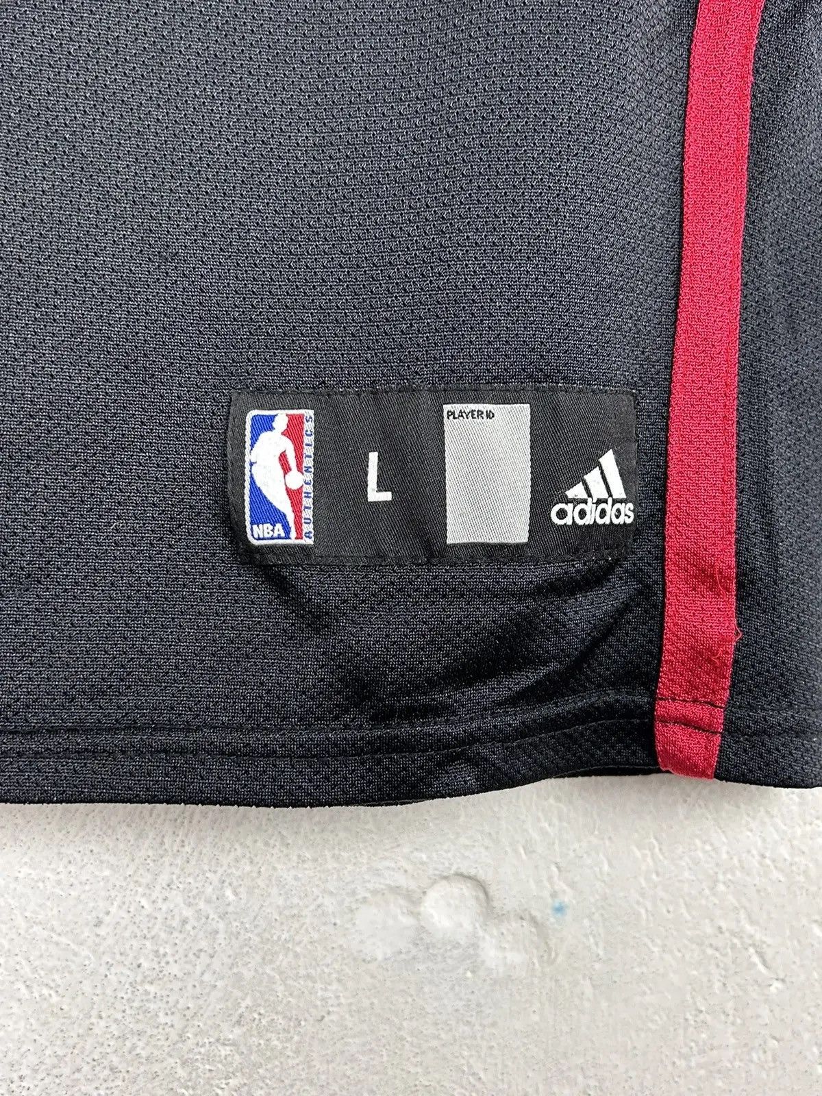 Adidas 00s Adidas Nba 76Ers #9 Andre Iguodala 2007/09 Away Jersey Size US XS / EU 42 / 0 - 6 Thumbnail