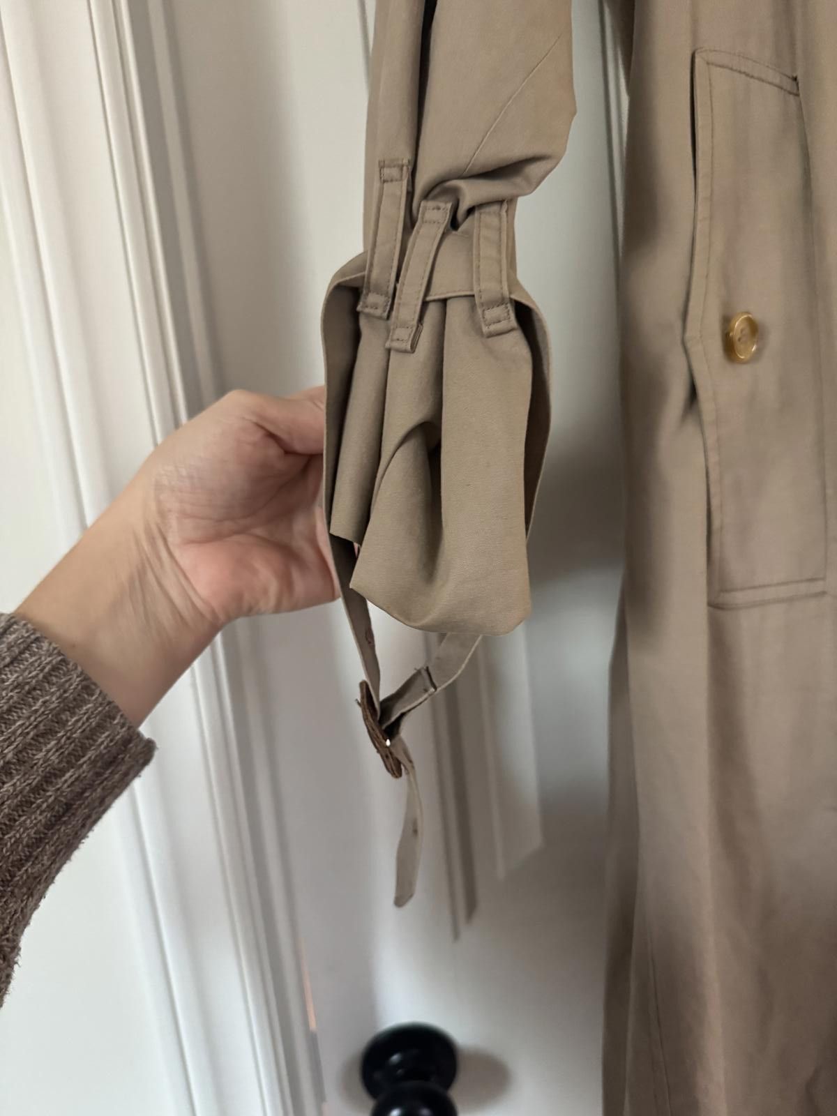 Burberry Vintage Thomas Burberry Men’s 50Short Beige Trench Coat Size US M / EU 48-50 / 2 - 3 Thumbnail