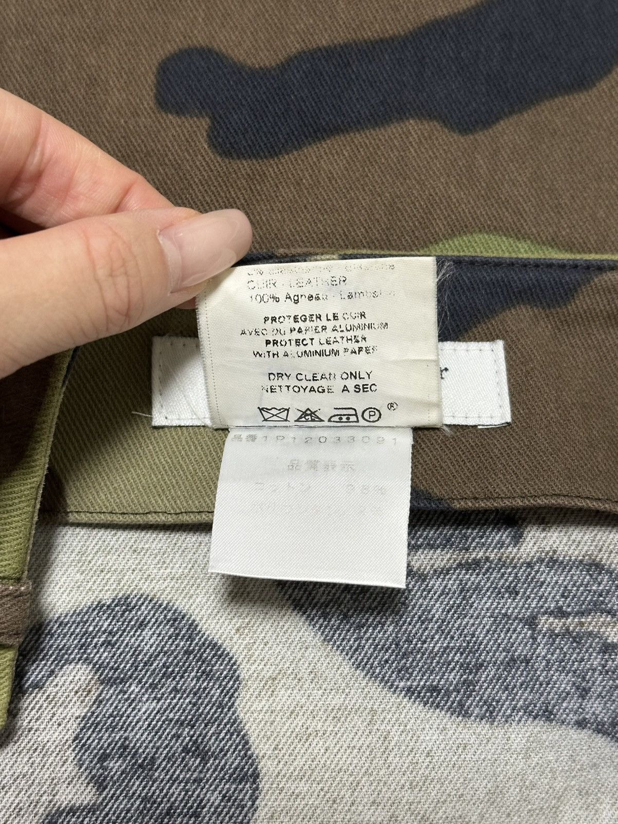 Dior CHRISTIAN DIOR S/S 2001 Camouflage Zip Up Maxi Skirt Size 26" / US 2 / IT 38 - 7 Thumbnail