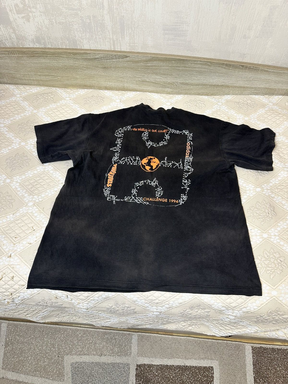 Adidas 🔥 Vintage 1994 Adidas Streetball Challenge NBA T Shirt Art Size US XL / EU 56 / 4 - 5 Thumbnail