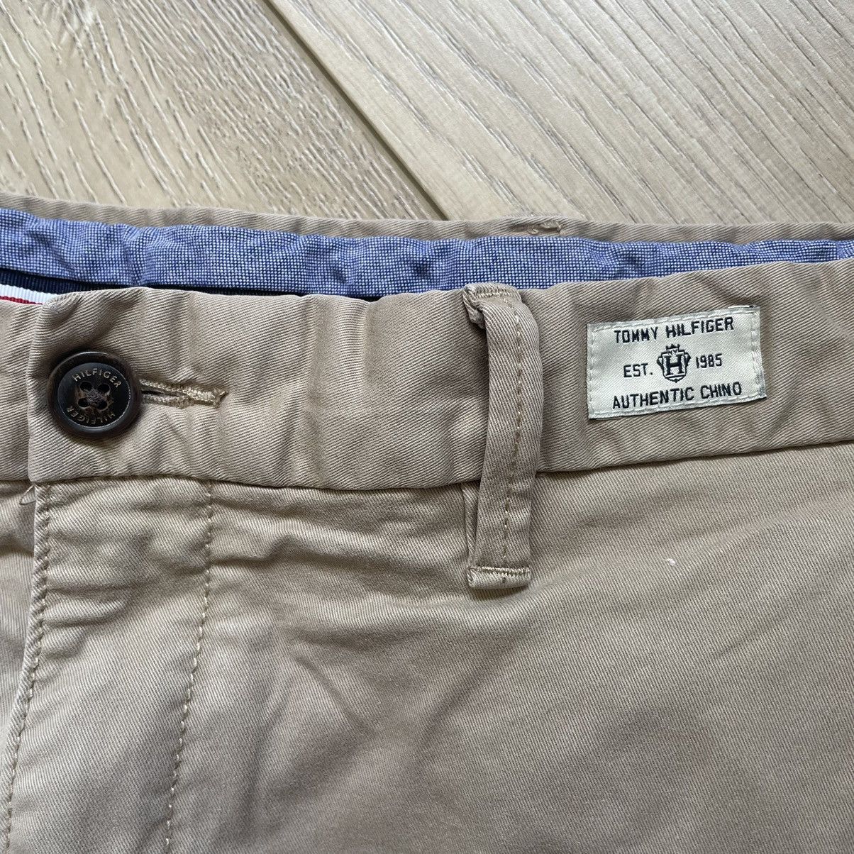 Tommy Hilfiger Tommy Hilfiger Chino Trousers Size US 34 / EU 50 - 2 Thumbnail