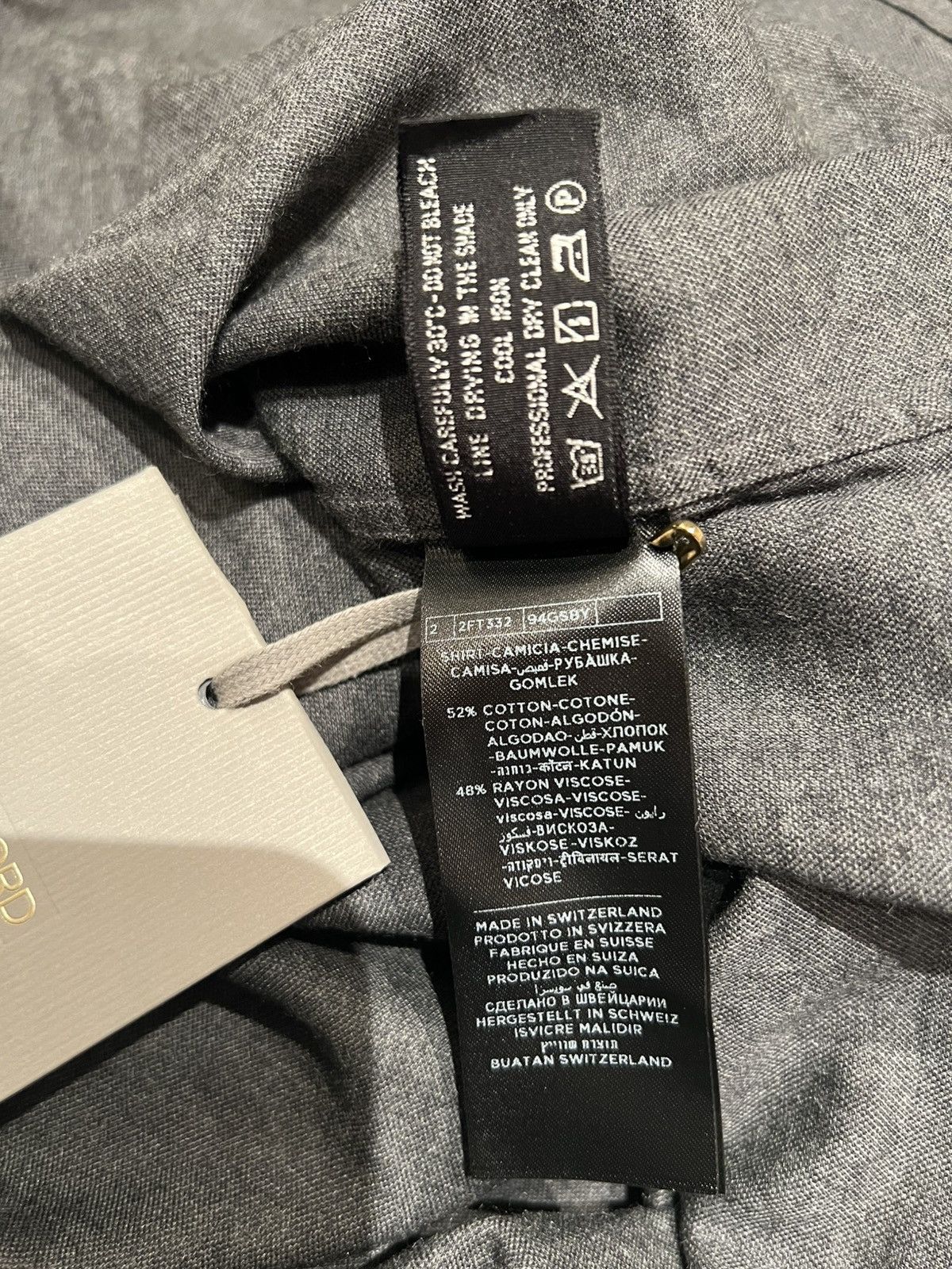 Tom Ford TOM FORD Grey Dress Shirt Size 15.3/4 44 Long Sleeves Size US M / EU 48-50 / 2 - 13 Thumbnail