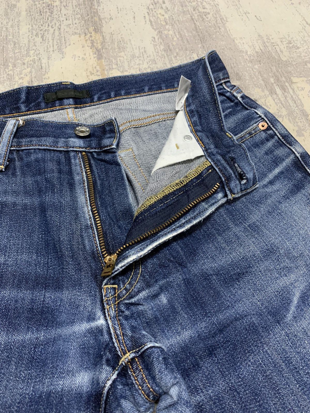 Japanese Brand Vtg Uniqlo Kaihara Slim Straight Selvedge Denim Jeans W31 Size US 31 - 8 Thumbnail