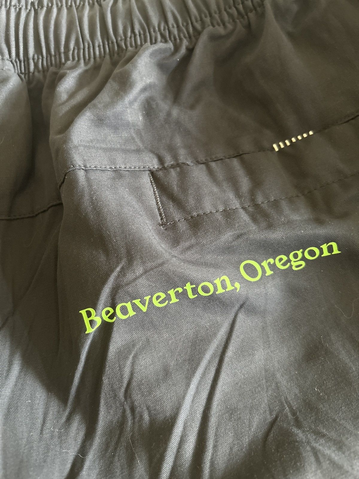 Nike Rare Nike Pants Triple Swoosh Size US 35 - 2 Thumbnail