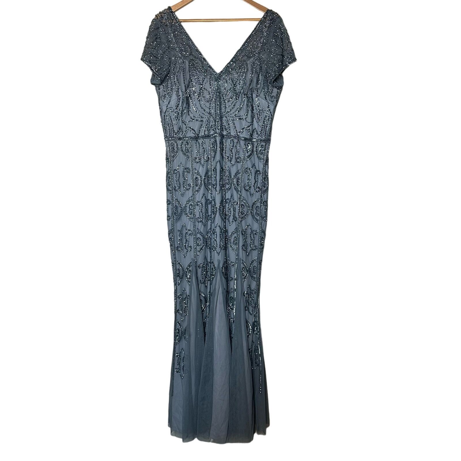 Adrianna Papell Adrianna Papell Dress Formal Gown Maxi Beaded Sequins Sz 16 Size XXL / US 16-18 / IT 52-54 - 1 Thumbnail