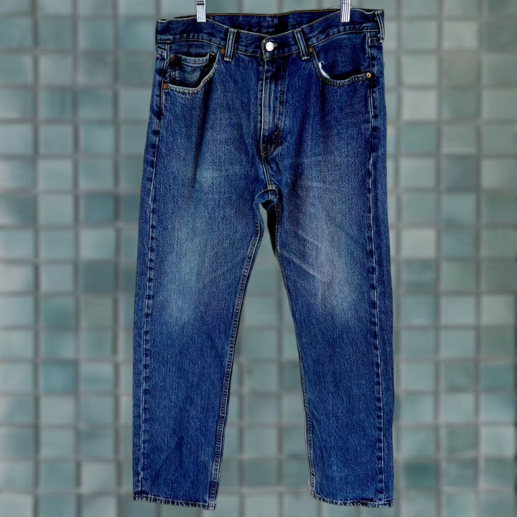 Levi's VINTAGE Levi's 505 Jeans Men's Mid Rise Straight Leg Blue Denim Size 36x34 Casual Size US 36 / EU 52 - 1 Thumbnail