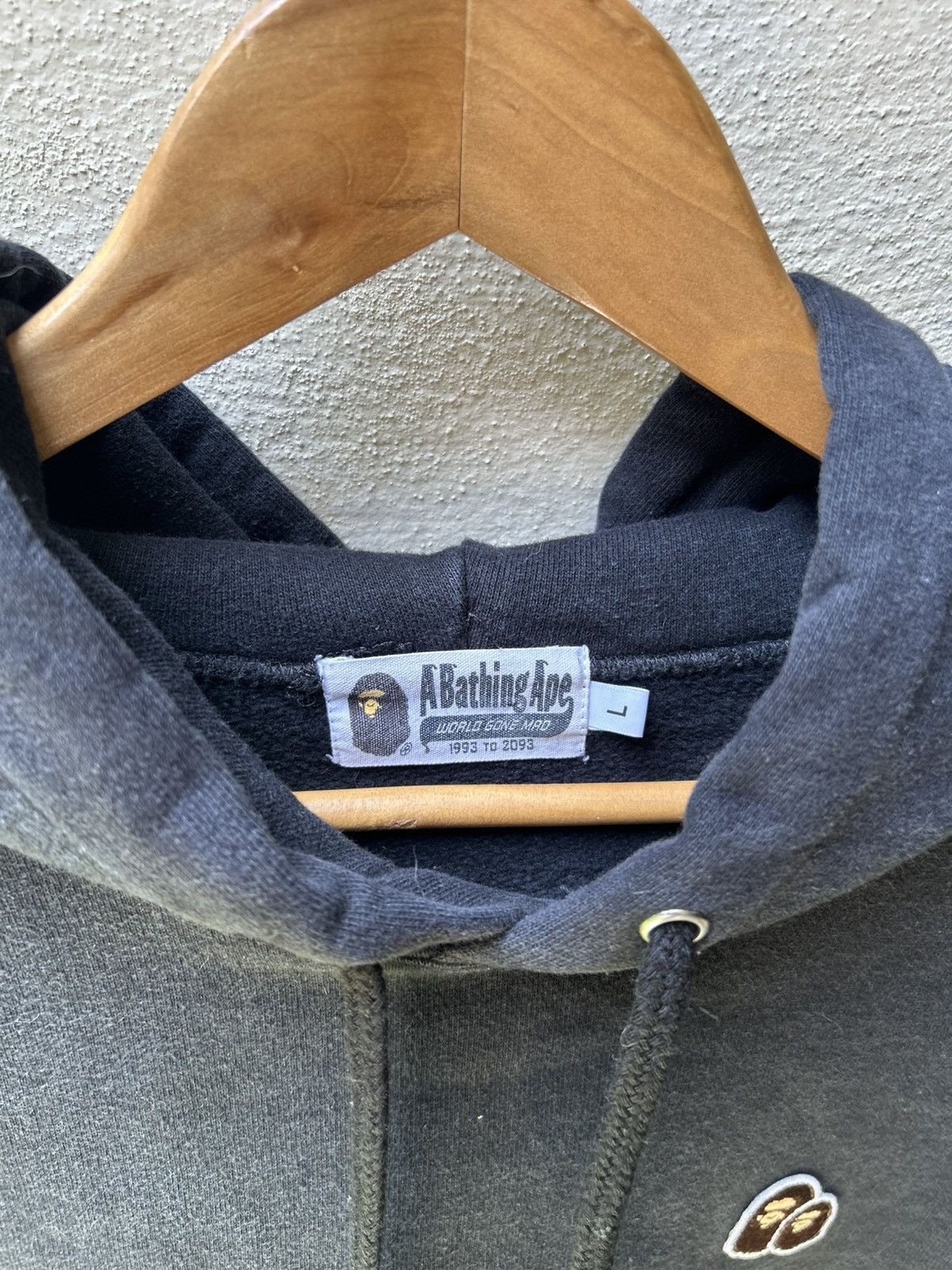 Bape A Bathing Ape Small Logo Hoodie Size US L / EU 52-54 / 3 - 3 Thumbnail