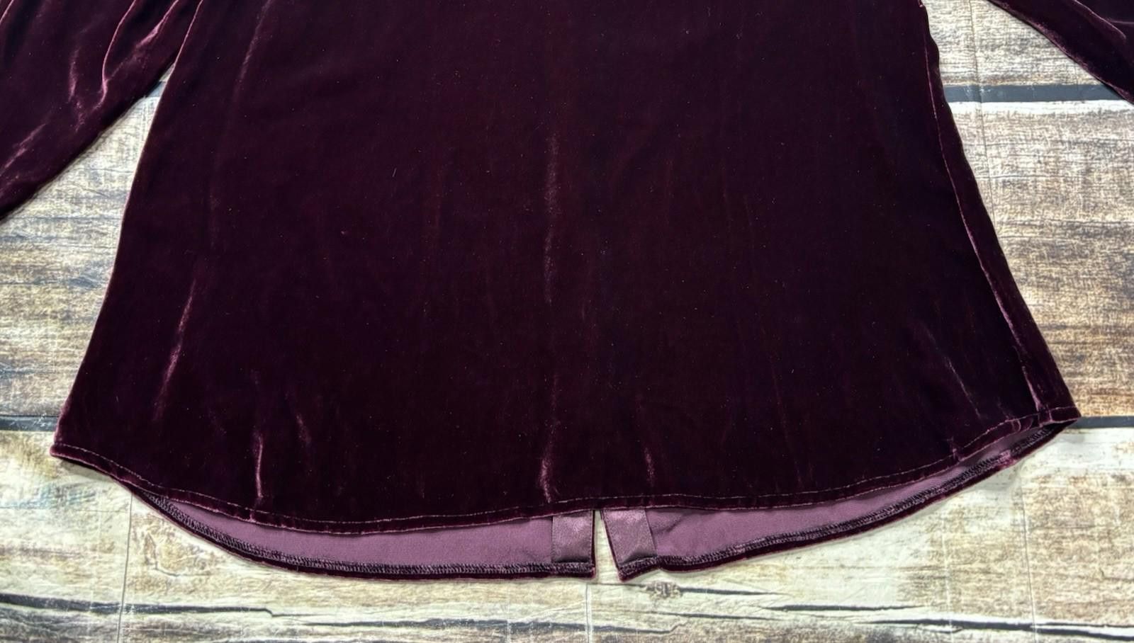 Other J Jill Top Womens Small Petite Velour Velvet Silk Blend Size S / US 4 / IT 40 - 7 Thumbnail
