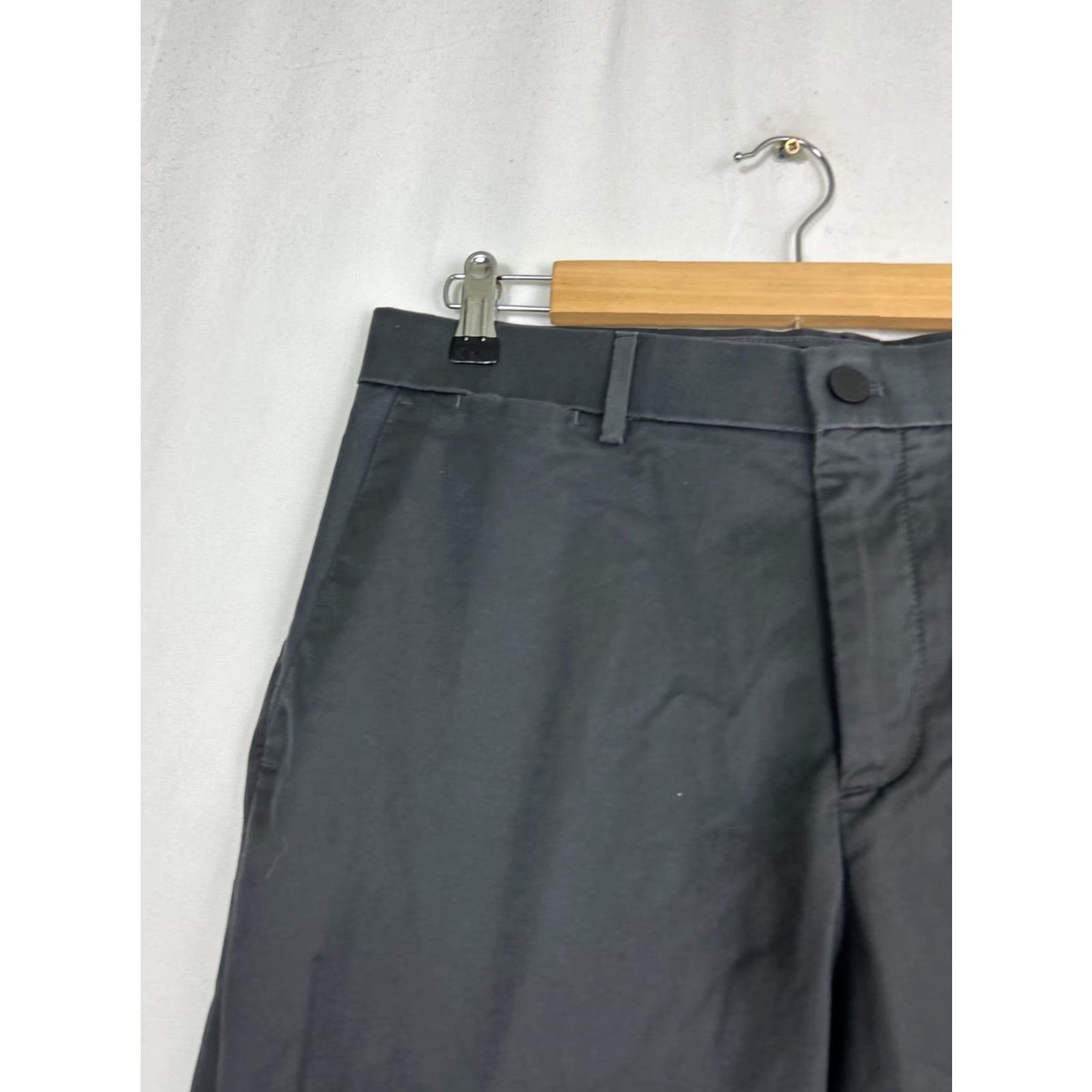 Banana Republic Banana Republic Men Pants Slim Gray 32x31 Dress Polyester Blend Slim Fit 32 Mens Gray Dress Pants Size US 32 / EU 48 - 5 Thumbnail