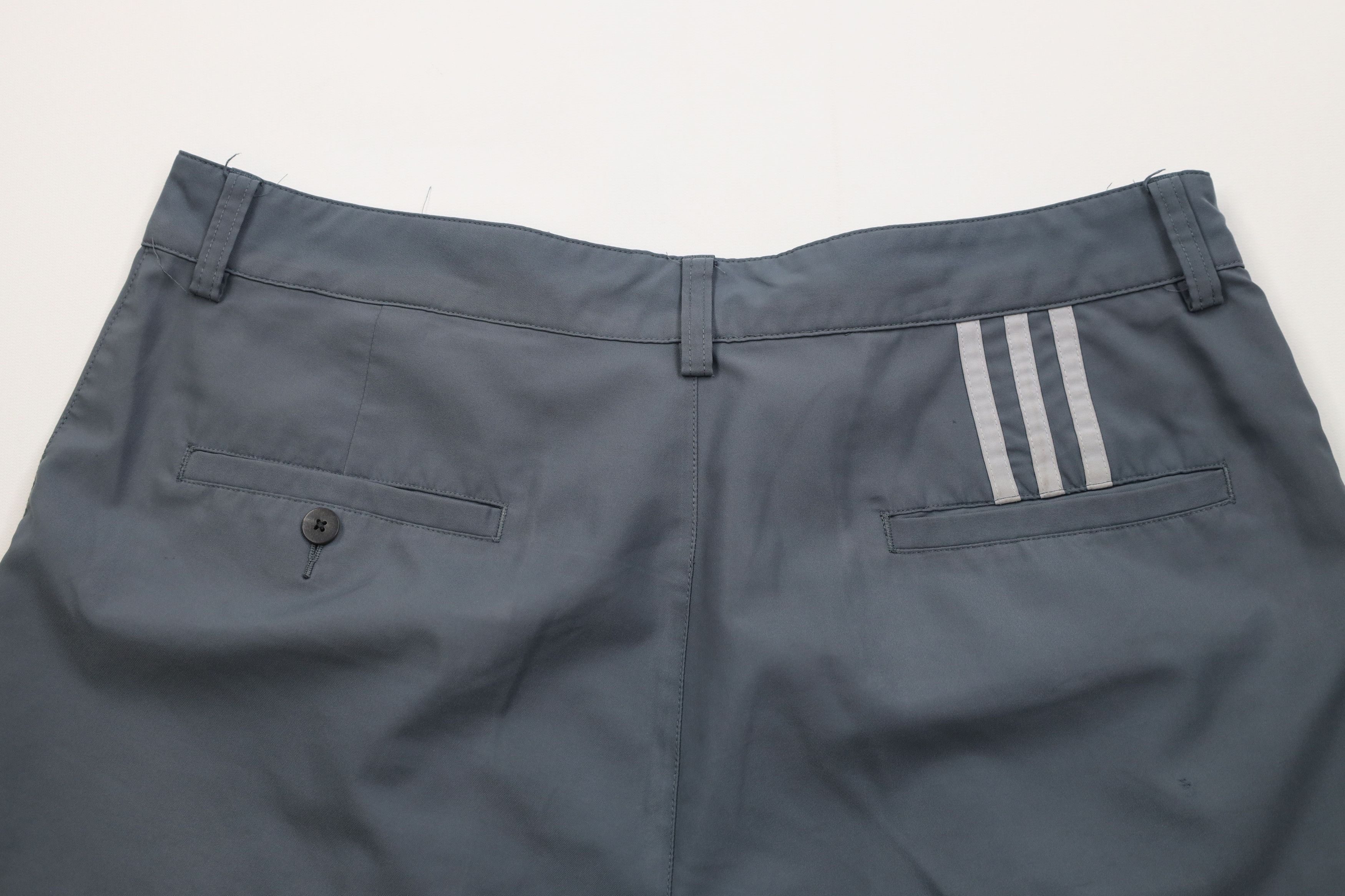 Adidas Adidas Golf Spell Out Tech Golfing Chino Shorts Gray Size US 34 / EU 50 - 11 Thumbnail