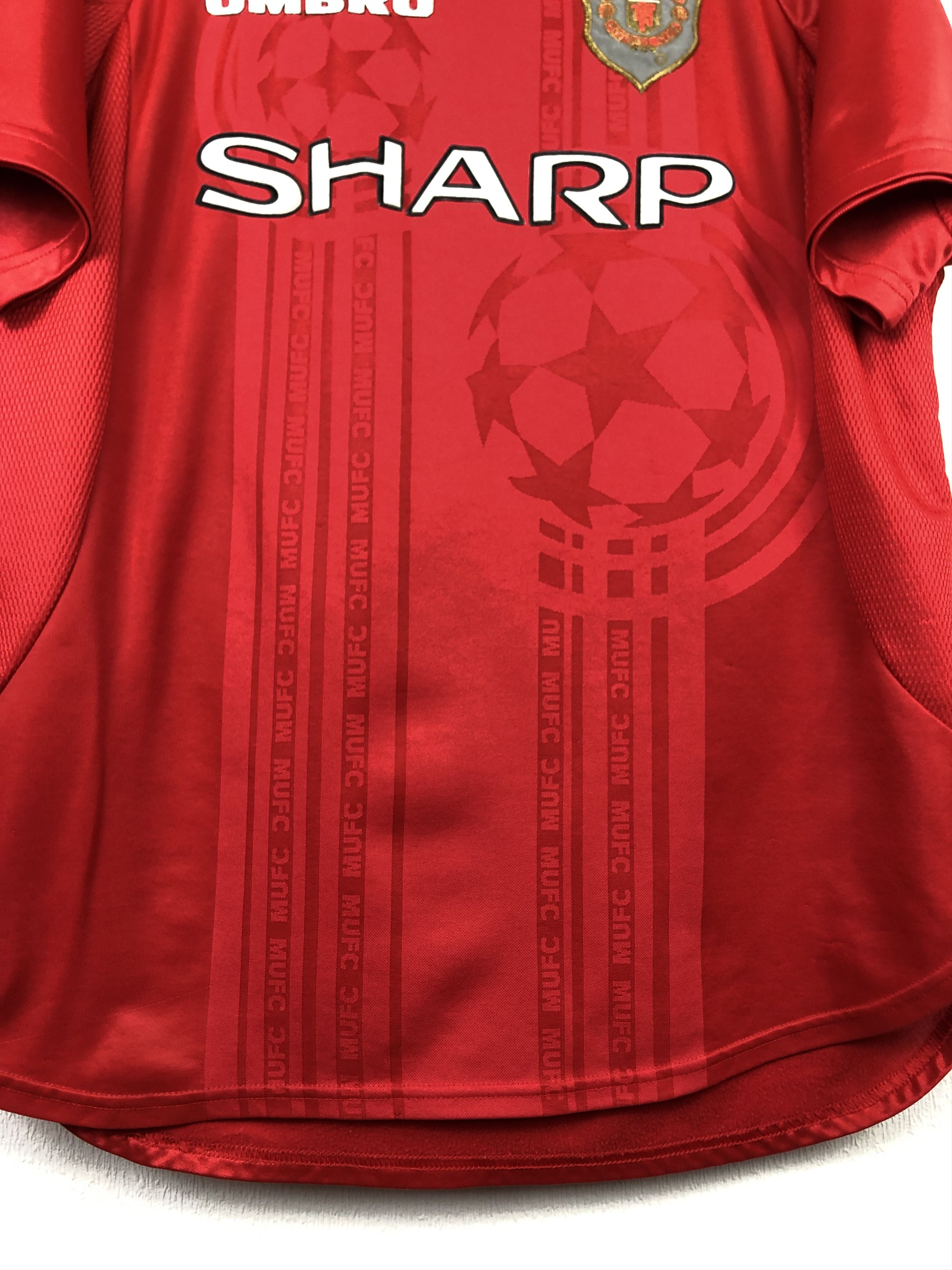 Vintage Manchester United Cup Shirt shirt 1997 Soccer Jersey Size US L / EU 52-54 / 3 - 5 Thumbnail