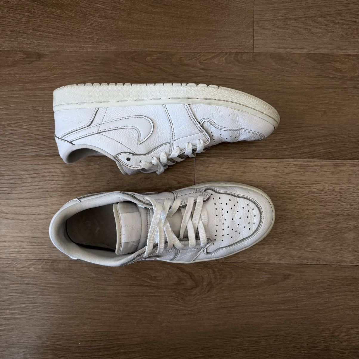 Nike Air Jordan 1 Retro Low Golf Triple White Sneakers Size US 9.5 / EU 42-43 - 1 Thumbnail