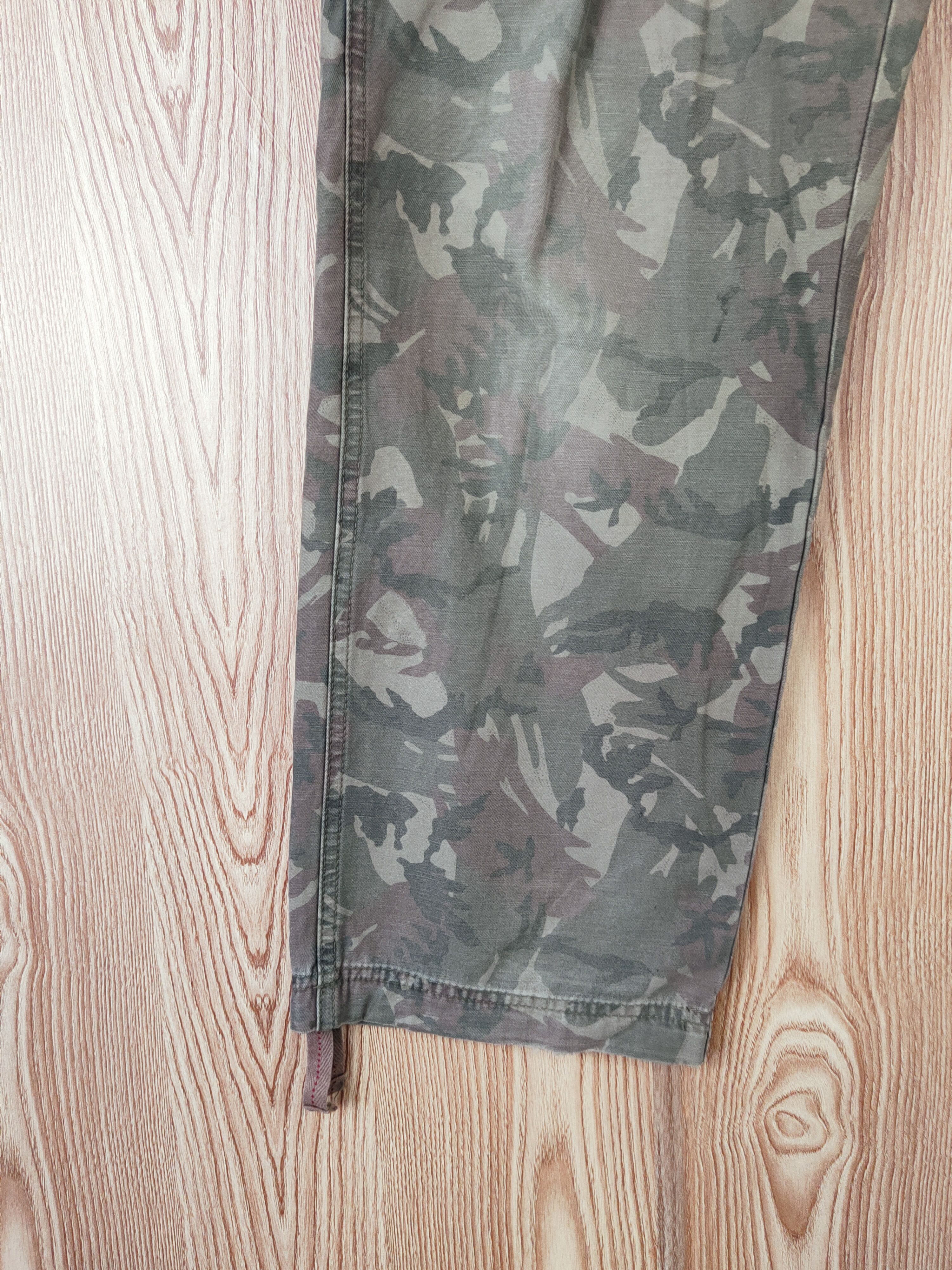 Japanese Brand Uniqlo Camouflage Faded Multipocket Cargo Pants #S2784 Size US 37 - 4 Thumbnail