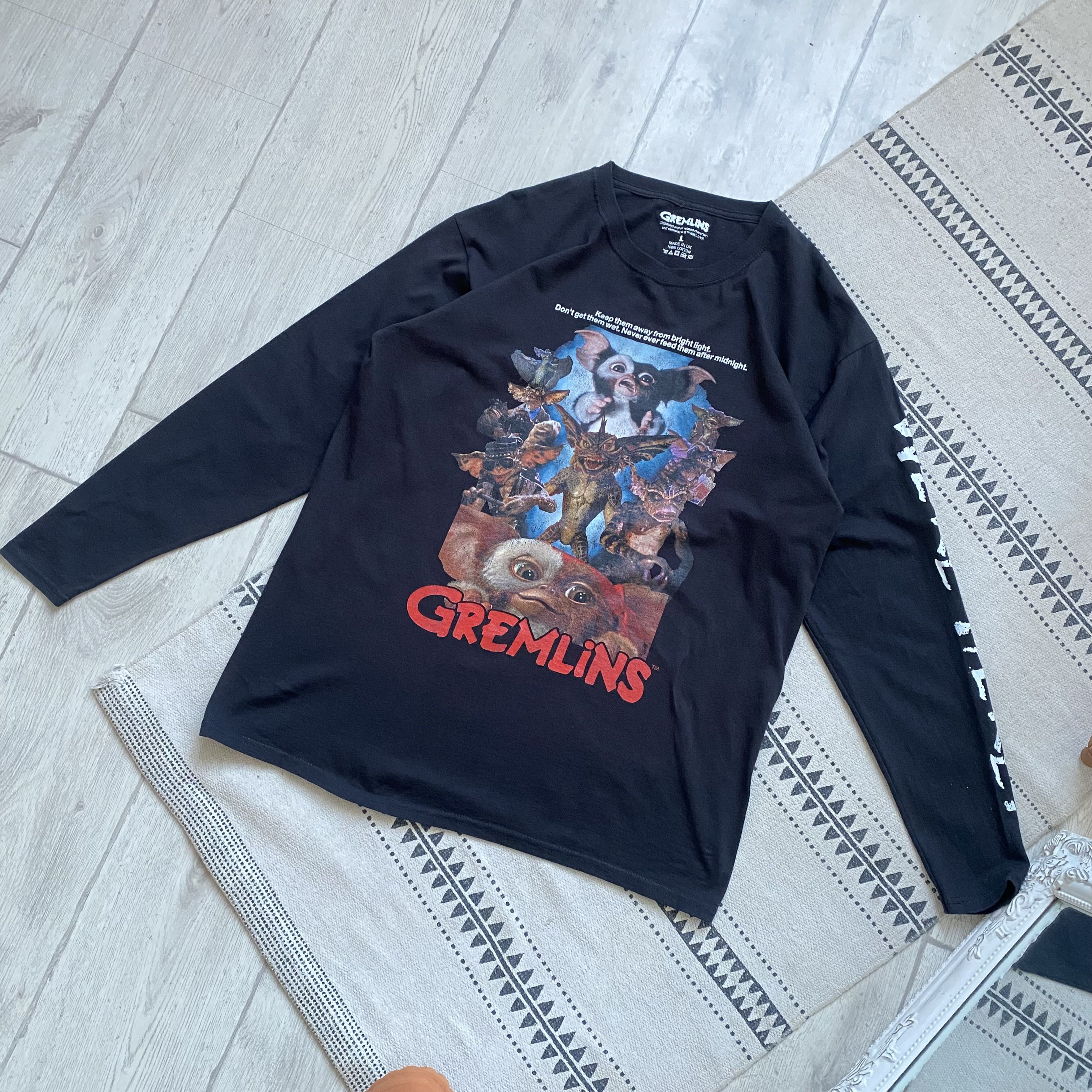 Band Tees 📺 Vintage Movie Gremlins big logo Longsleeve tee Supreme Size US M / EU 48-50 / 2 - 6 Thumbnail