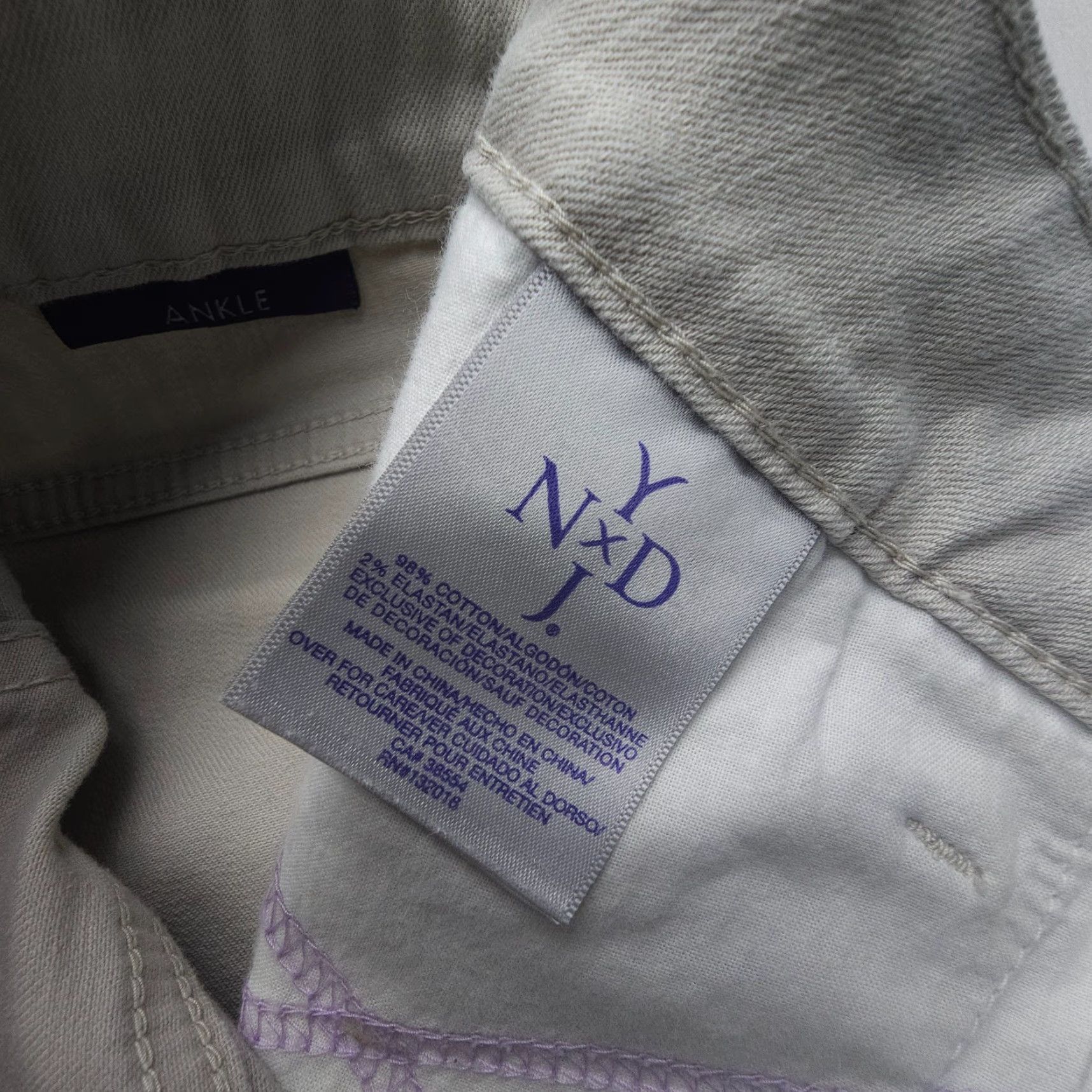 NYDJ VINTAGE NYDJ Ankle Skinny Jeans Womens Size 2 Grey Lift Tuck Stretch Mid Rise Crop Size 26" / US 2 / IT 38 - 6 Thumbnail