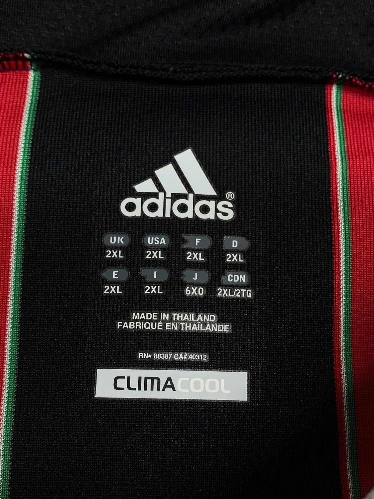 Adidas Adidas AC Milan 2012/13 Home Football Shirt Fly Emirates Size US XXL / EU 58 / 5 - 18 Thumbnail