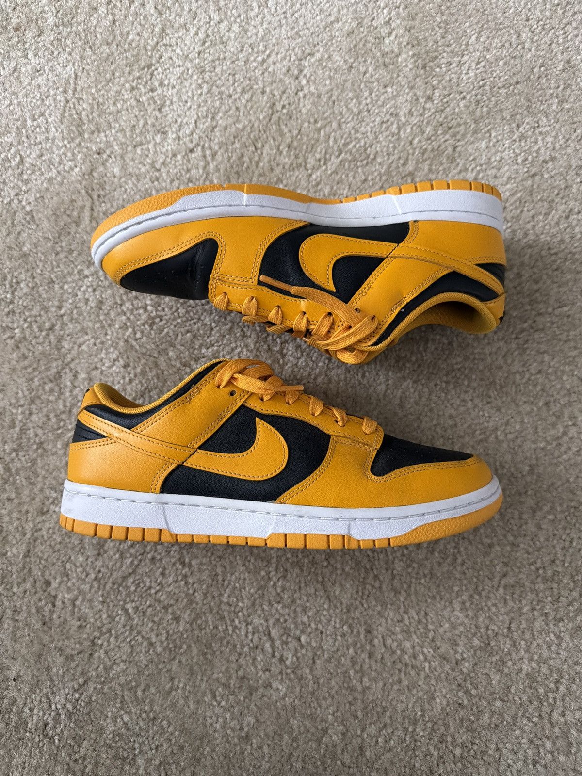 Nike Nike Dunks shoes Size US 9 / EU 42 - 4 Thumbnail