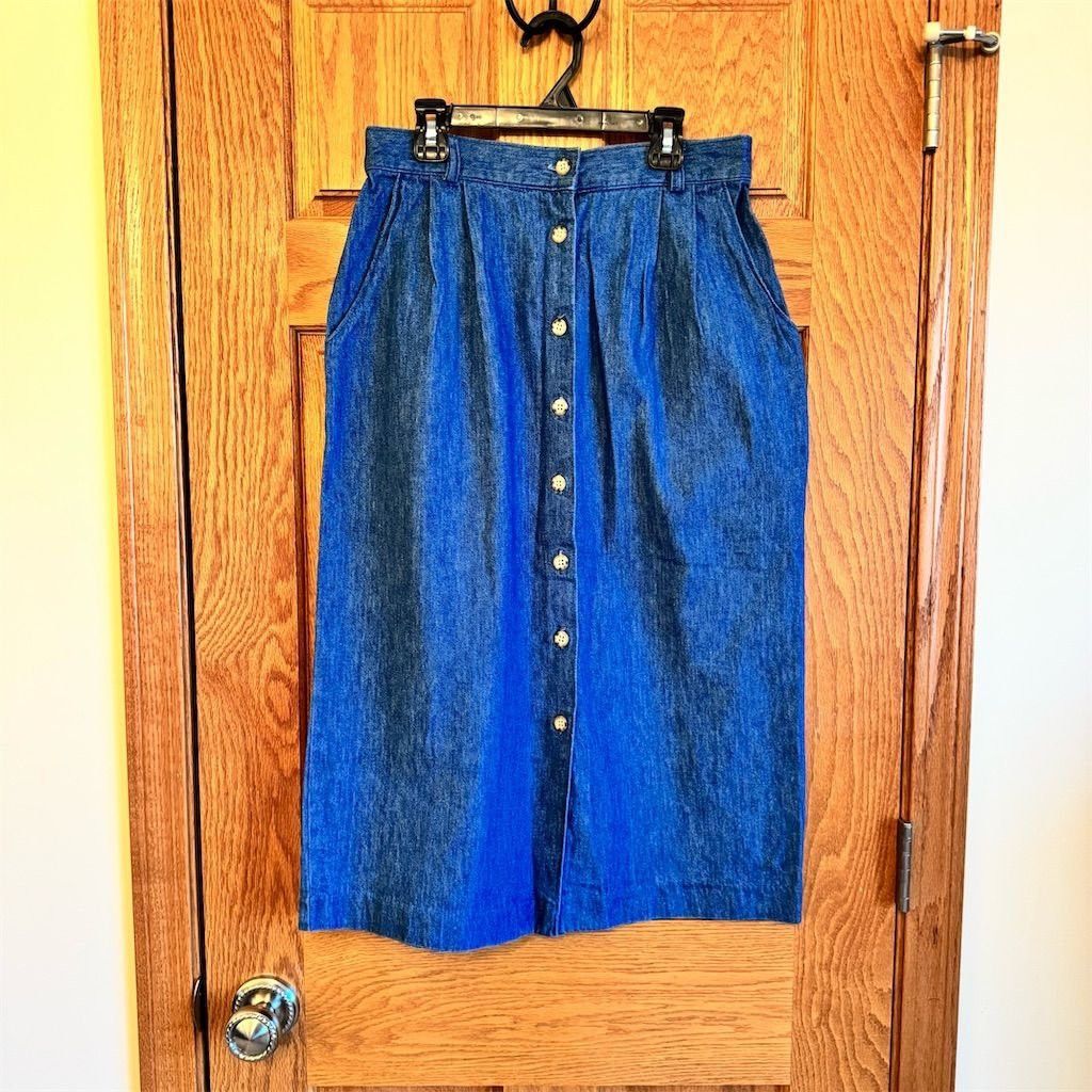 Orvis Orvis Vintage Denim Midi Skirt Women's Size 10P Blue A-Line Size 32" / US 10 / IT 46 - 1 Thumbnail