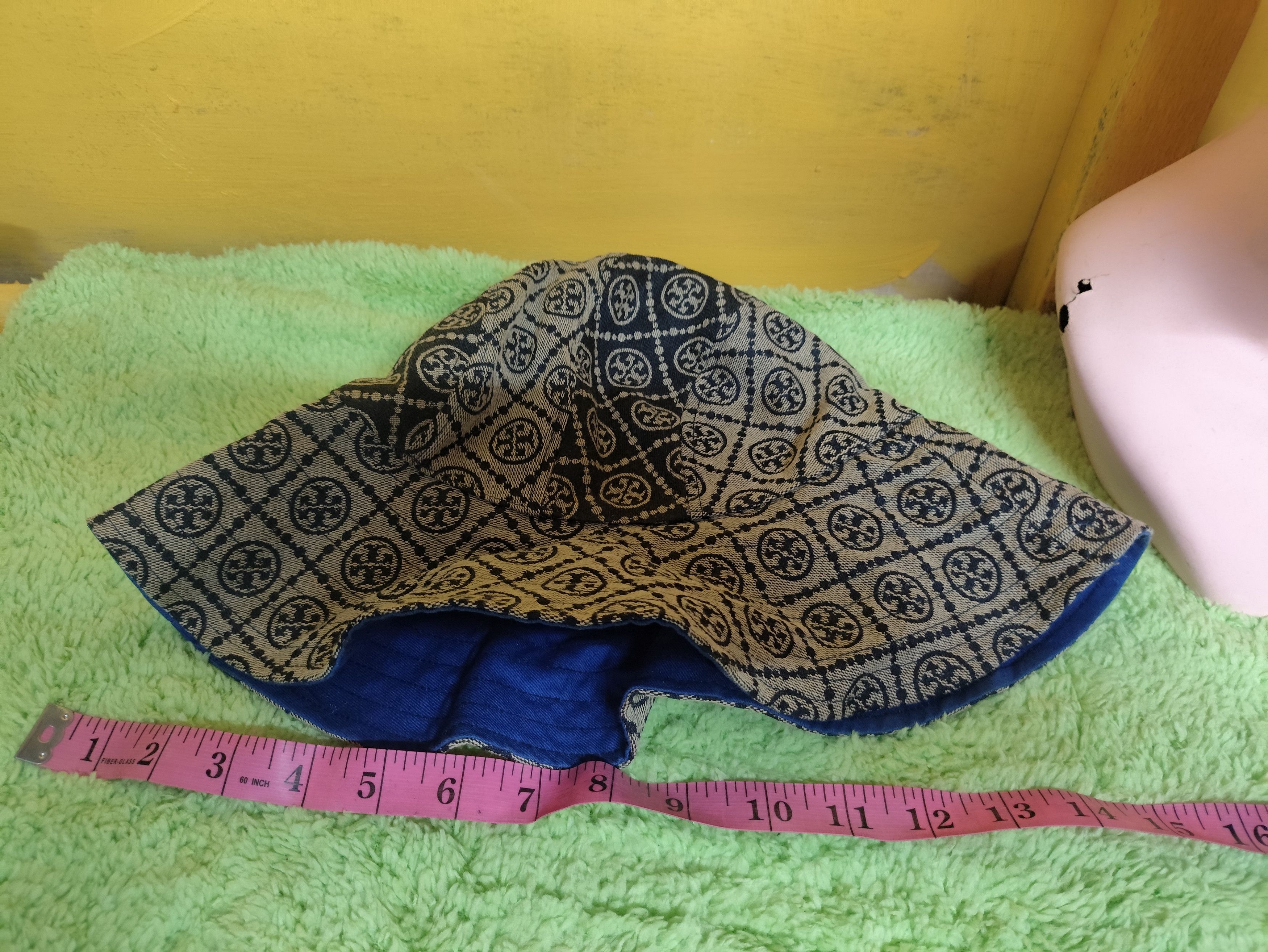 Vintage Vintage Hat Hologram Like GUCC1 Design Free size Size ONE SIZE - 7 Thumbnail