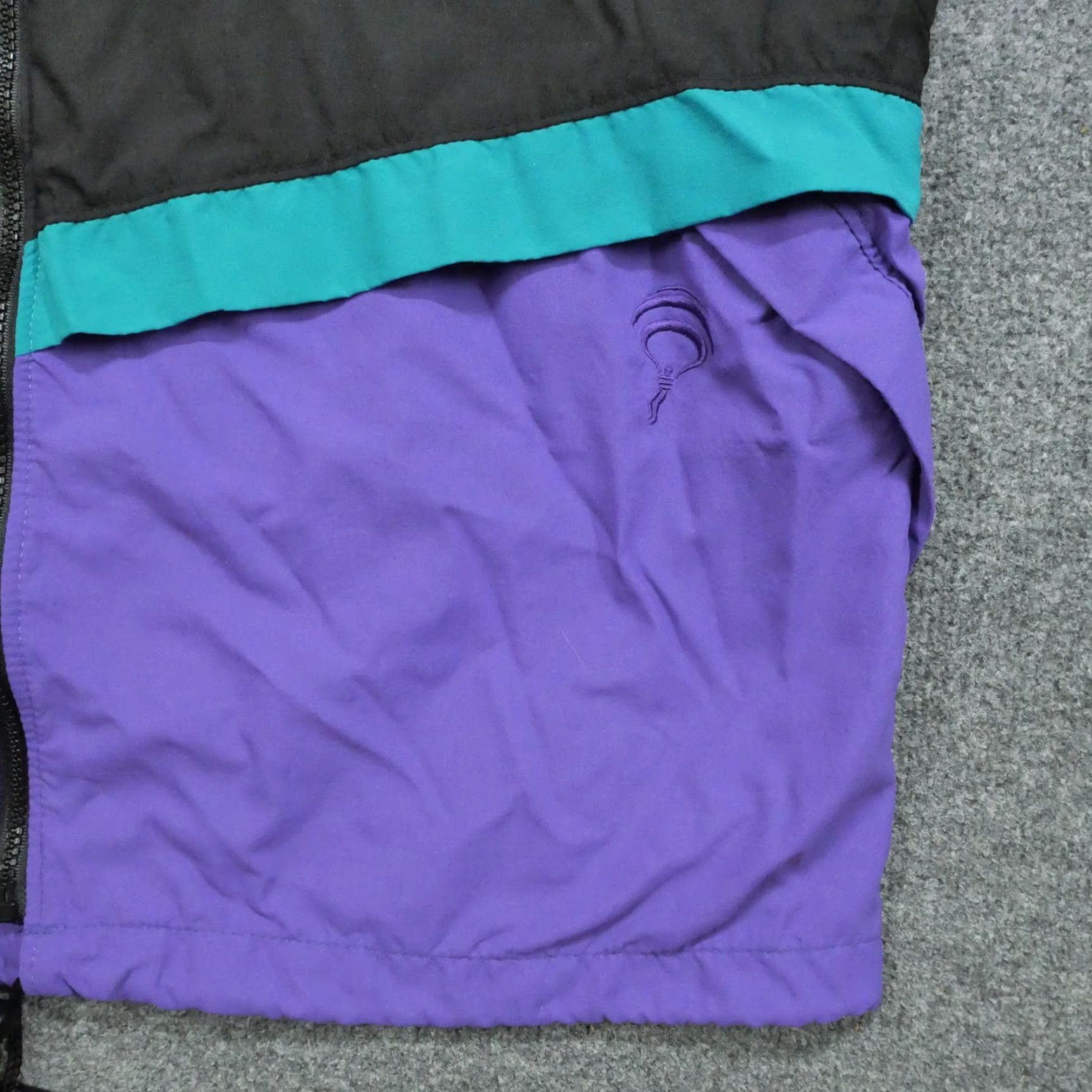 Vintage VINTAGE Jammin Jacket Windbreaker Mens XL Black 90s Windbreaker Logo Jammin Jacket Mens XL Black 90s Size US XL / EU 56 / 4 - 4 Thumbnail
