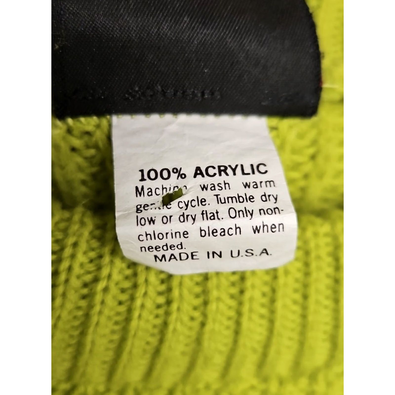 Vintage VINTAGE Tudor Hall Sweater Women’s M Crew Neck Green 80s 90s Chunky Knit Acrylic Pullover Size M / US 6-8 / IT 42-44 - 5 Thumbnail