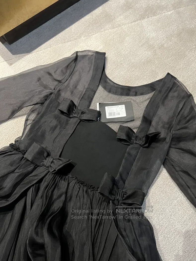 Valentino Valentino Main line princess dress Size M / US 6-8 / IT 42-44 - 3 Thumbnail