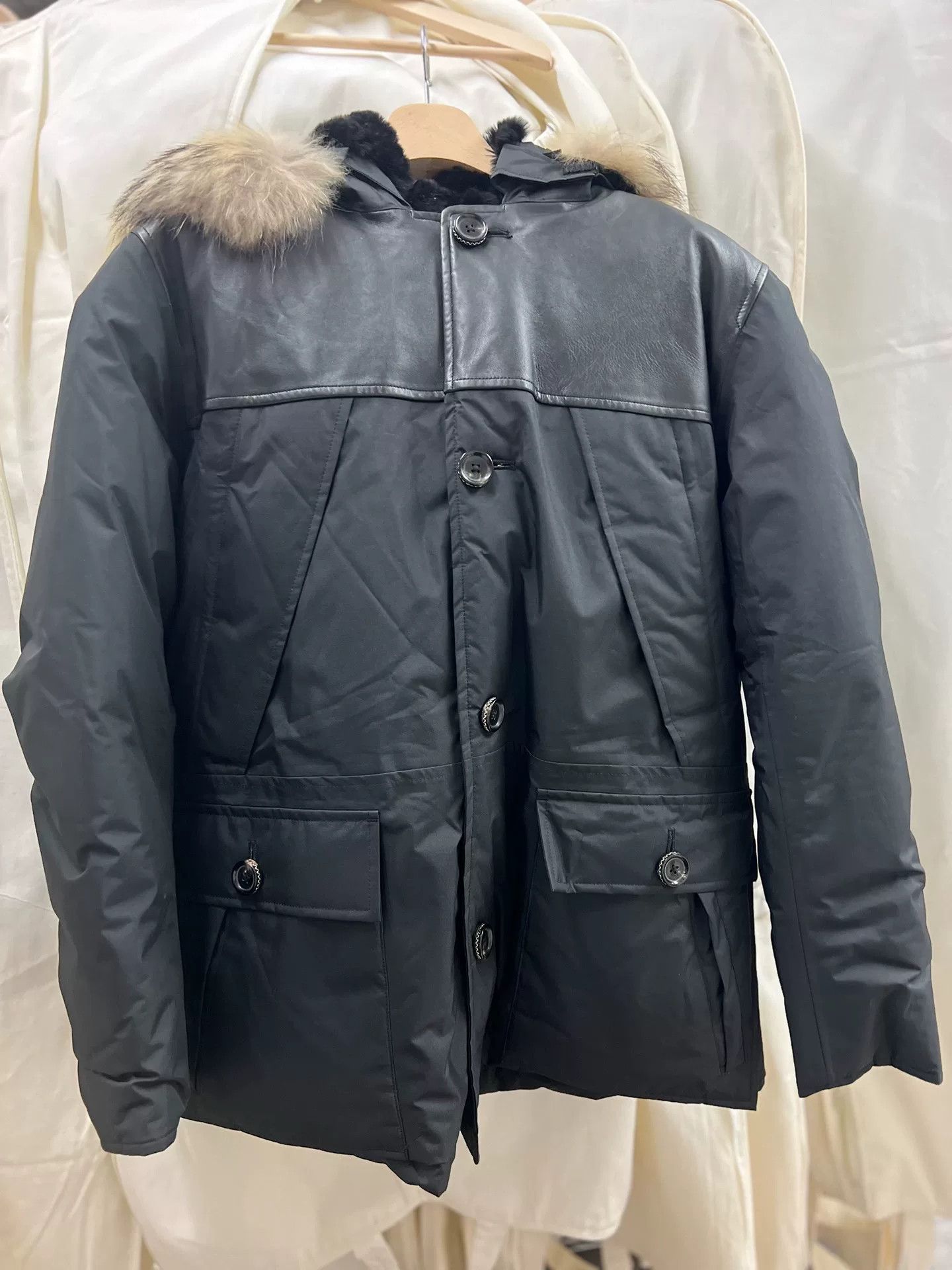 Mastermind Japan MASTERMIND JAPAN Down Jacket with Fur Collar Size US L / EU 52-54 / 3 - 1 Thumbnail