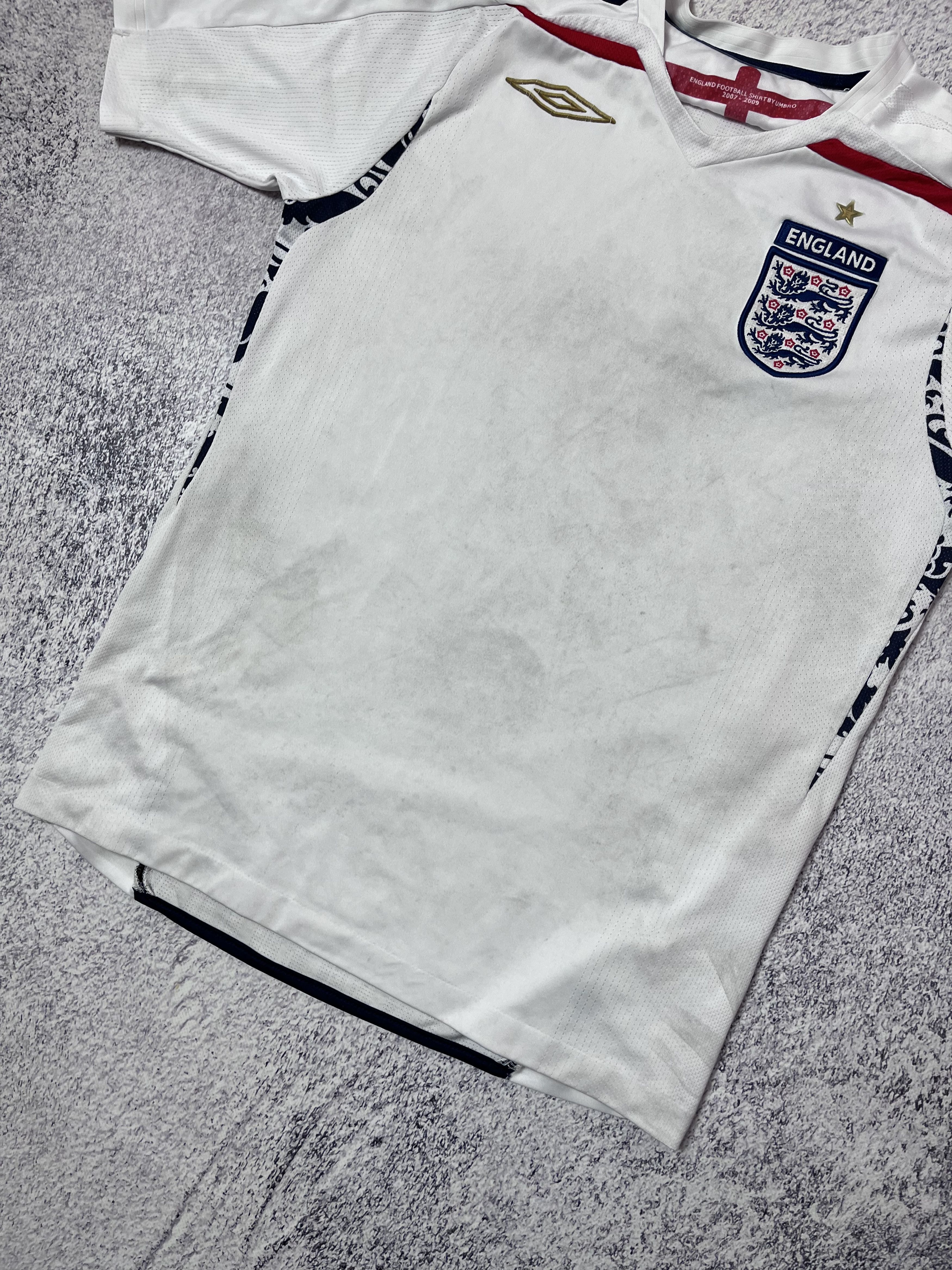 Umbro Vintage mens soccer jersey England Umbro size S Size US S / EU 44-46 / 1 - 3 Thumbnail