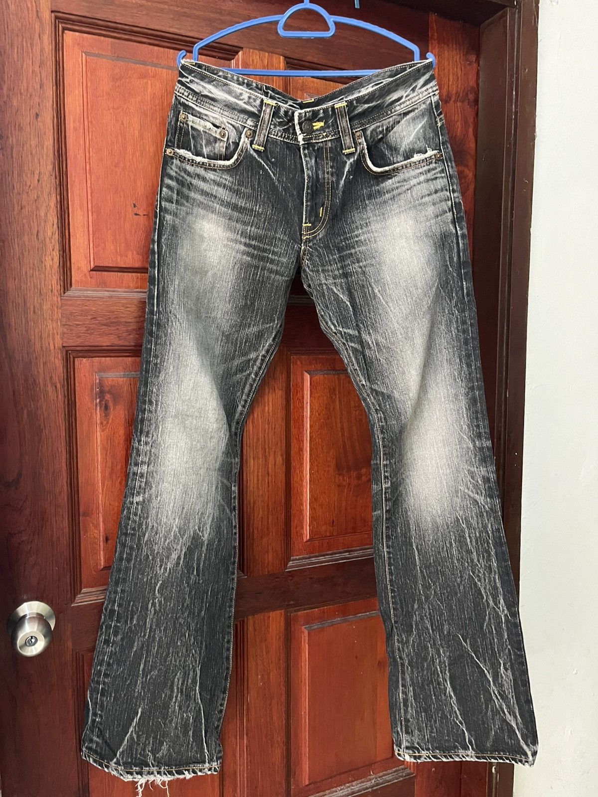 Edwin Vintage Edwin Rare Whiskey Black Distressed Denim Jeans Size US 31 - 1 Thumbnail