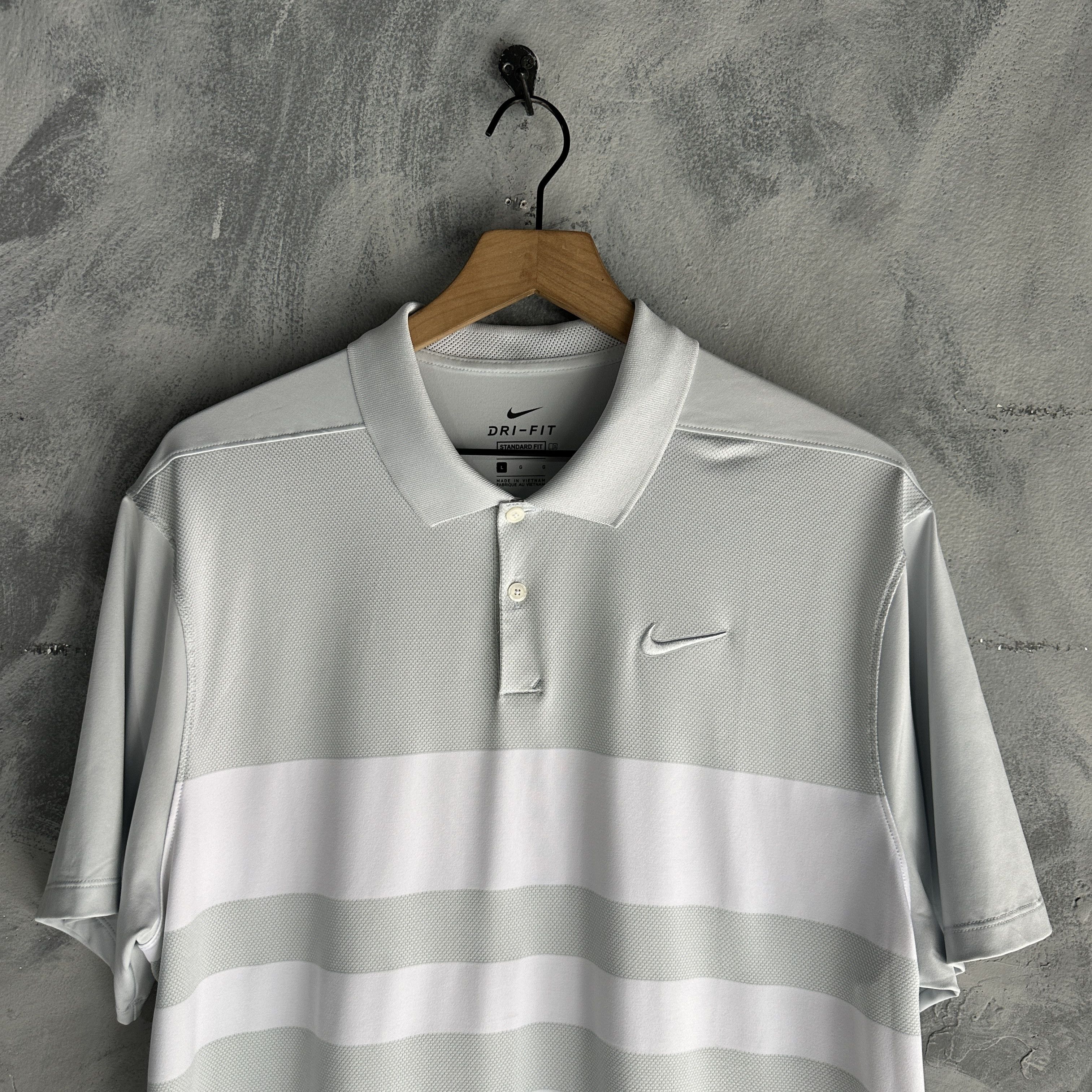 Nike Nike Polo T Shirt Dri Fit Mens Golf Standard Fit Striped Size US L / EU 52-54 / 3 - 2 Thumbnail