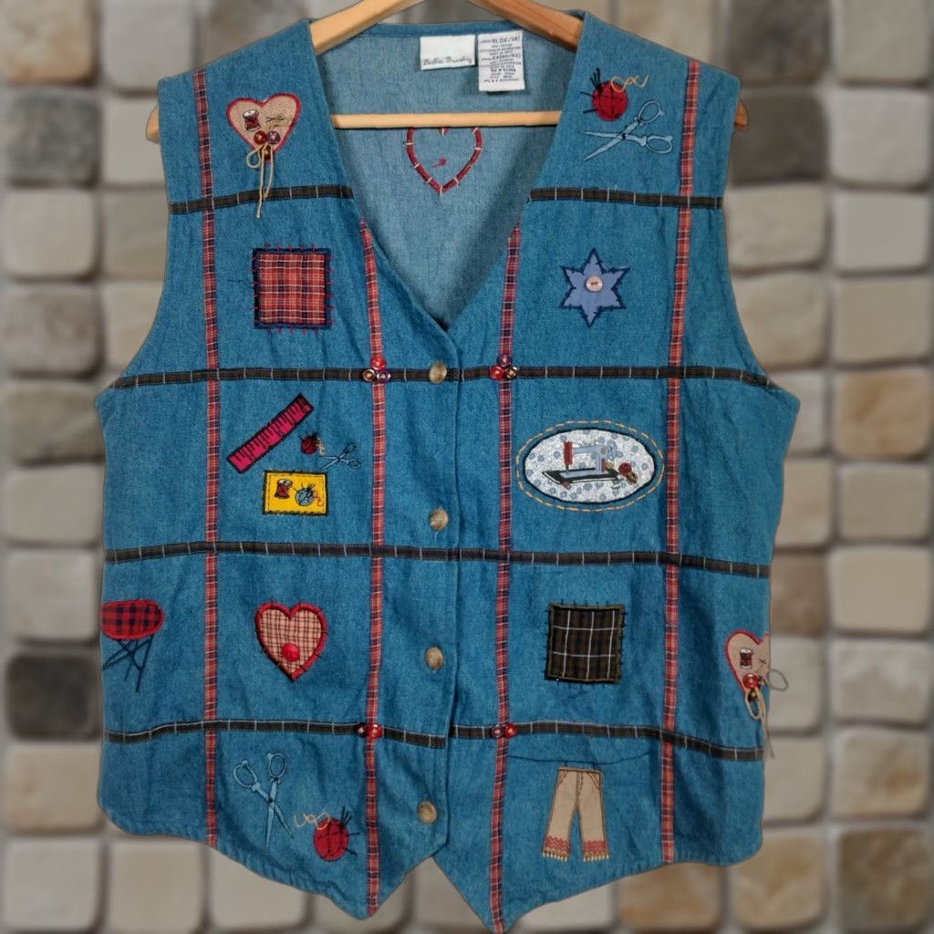 Vintage VINTAGE Bobbie Brooks Cotton Chambray Vest XL Women Sleeveless Button Up Grannycore Quilting Sewing Fall Winter Spring Blue Size XL / US 12-14 / IT 48-50 - 1 Thumbnail