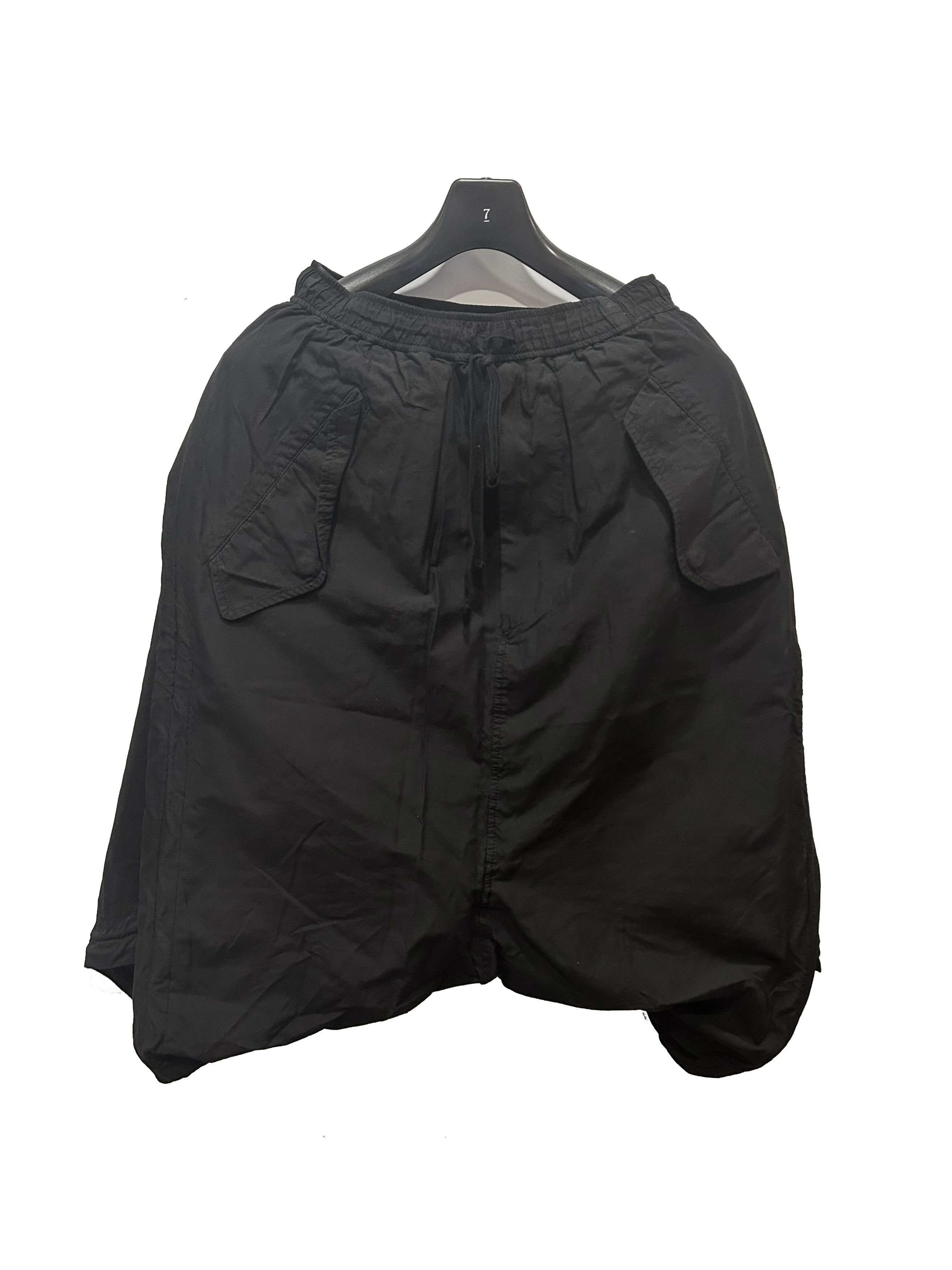 Julius Julius vandalism: Pleated Silk wool shorts | Grailed