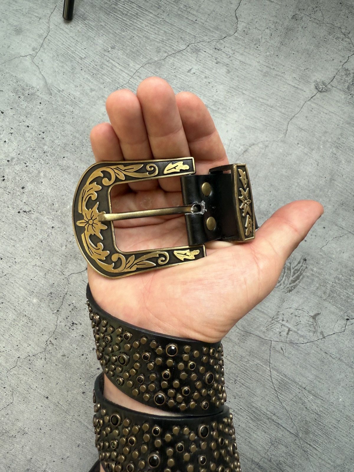 Vintage Vintage Avant Garde Big Logo Metal Button Y2K Belt Size ONE SIZE - 2 Thumbnail