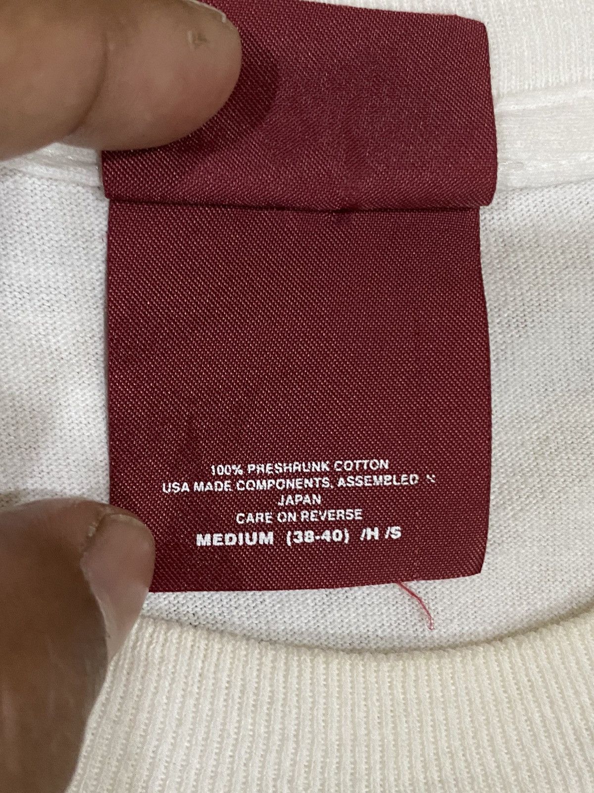 Japanese Brand RARE HIDE&SEEK BORN FREE WHITE TEE Size US M / EU 48-50 / 2 - 9 Thumbnail