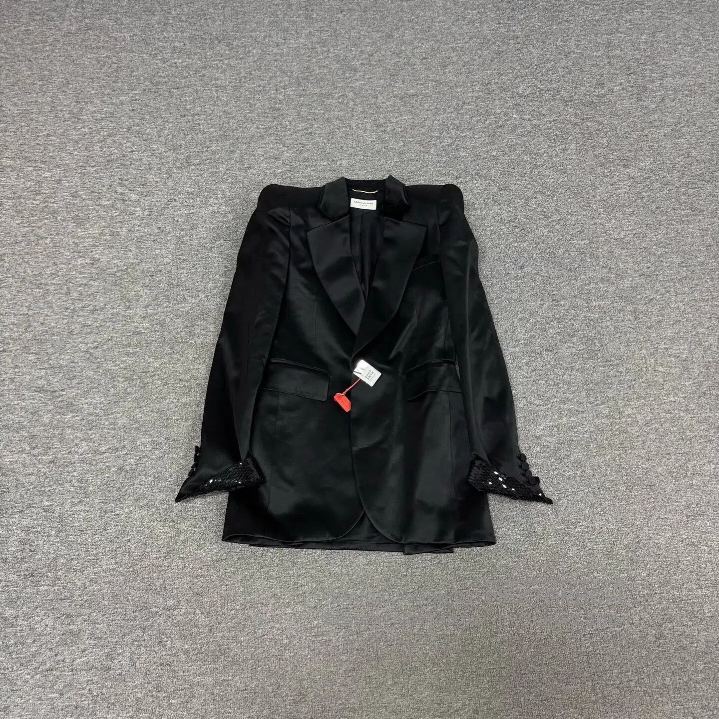 Saint Laurent Paris Saint Laurent Paris size 34 Sleeve cuffs with sequins; tail Size XS / US 0-2 / IT 36-38 - 1 Thumbnail