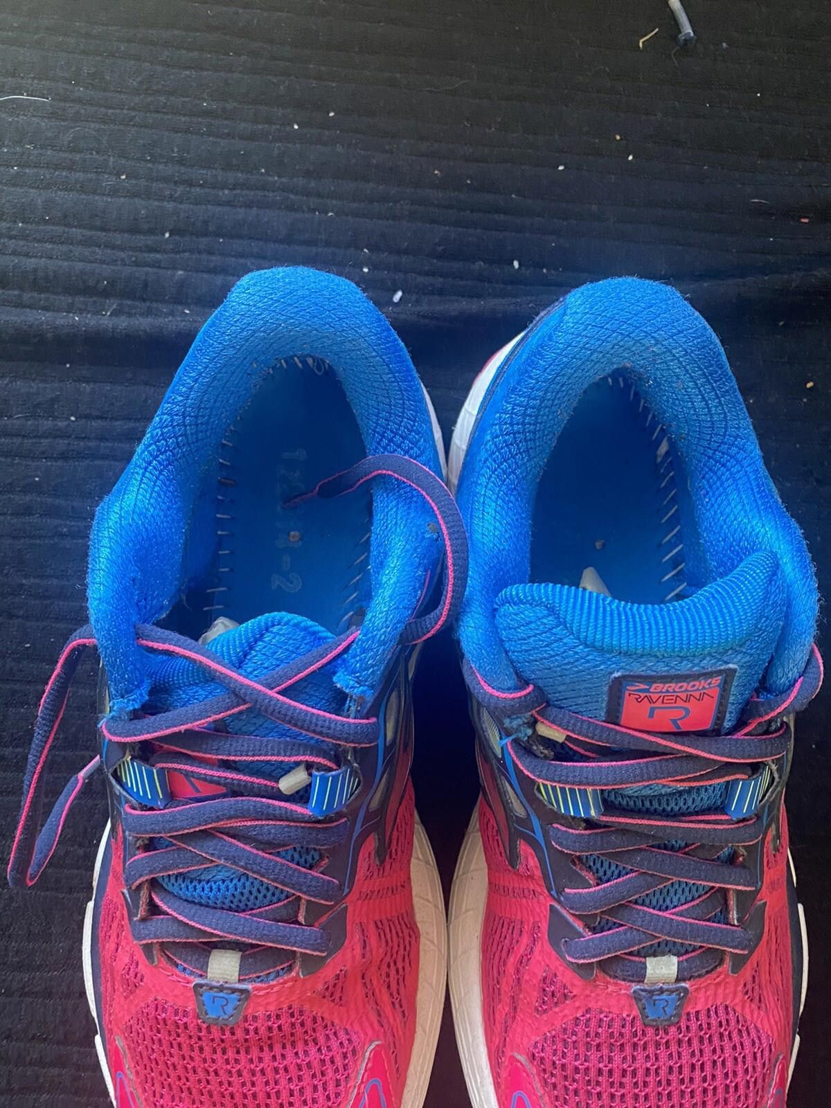 Brooks Brooks Womens Ravenna 6 1201821B657 Pink Running Shoes 8.5 Size US 8.5 / IT 38.5 - 6 Thumbnail