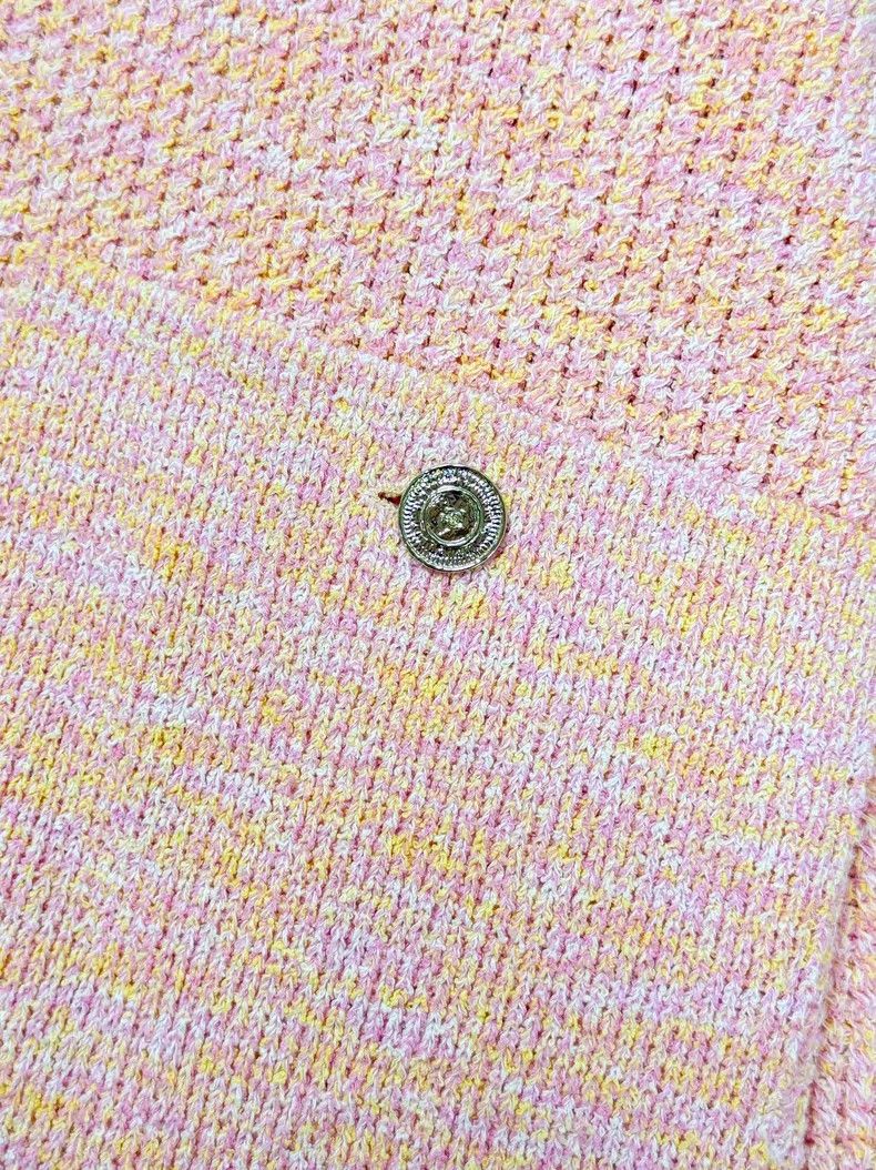 Chanel Chanel Mixed-colour badge silhouette knitted cardigan jack Size XS / US 0-2 / IT 36-38 - 3 Thumbnail
