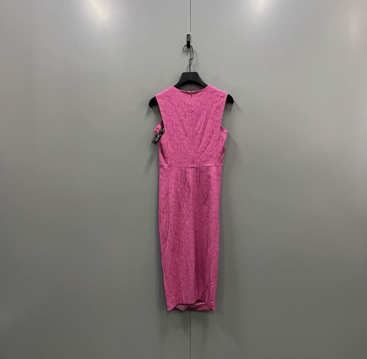Max Mara MaxMara pink sleeveless dress J41 Size M / US 6-8 / IT 42-44 - 2 Thumbnail