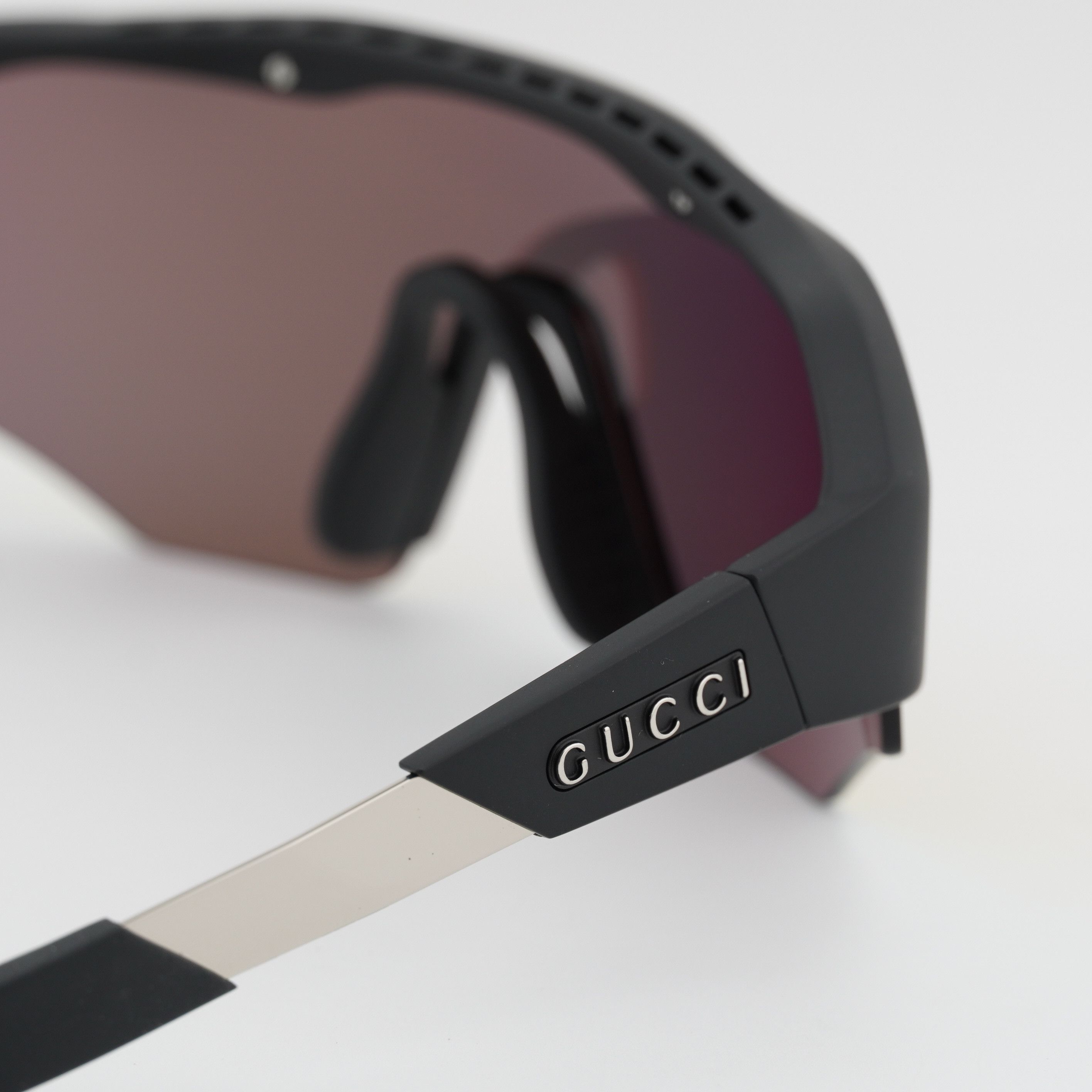 Gucci Gucci GG2017S 004 Sunglasses Black / Orange Shield Frame Size ONE SIZE - 8 Thumbnail