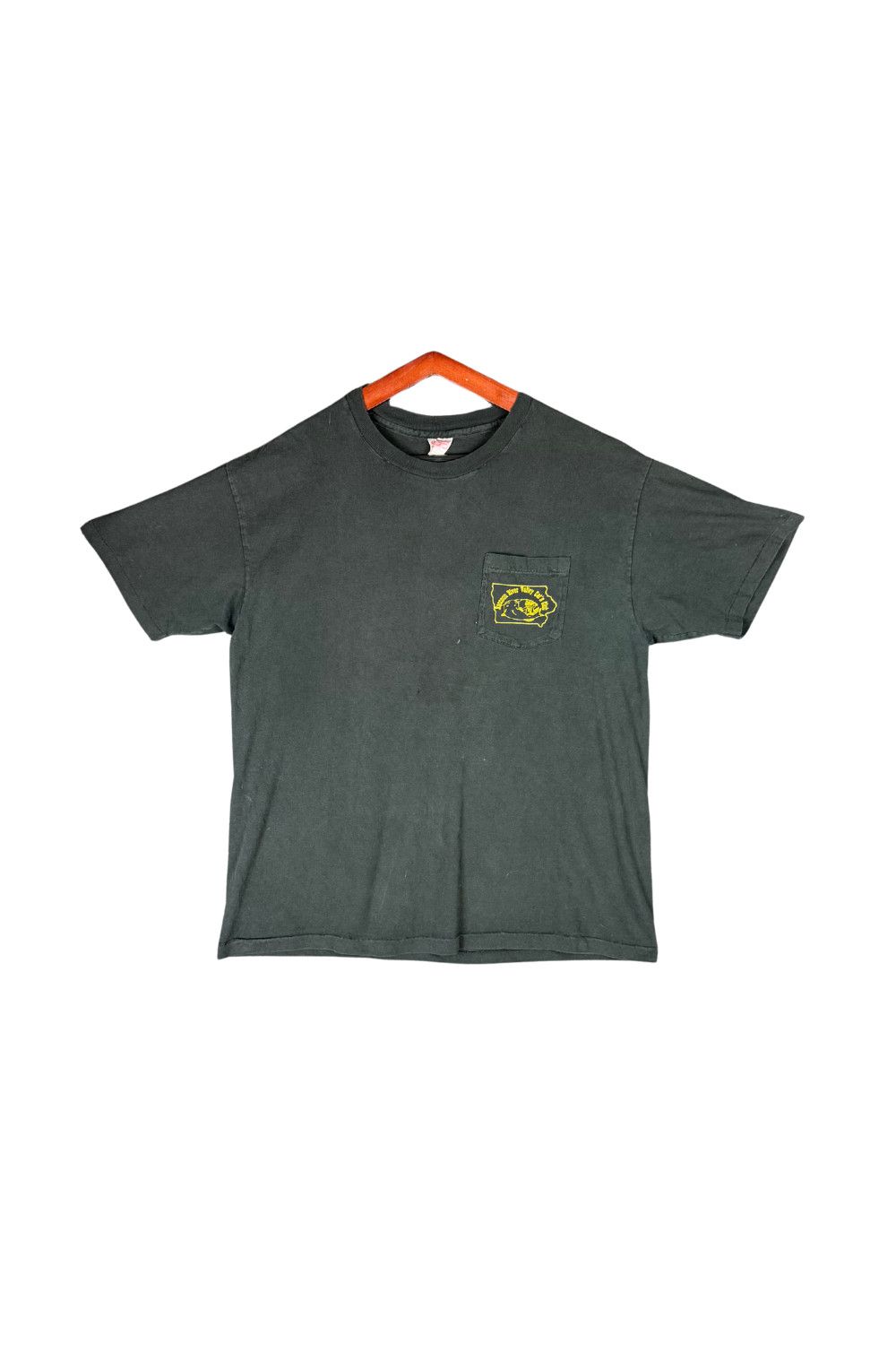 Hanes 90s Raccoon River Valley Catfish Club Pocket Tee Hanes XL Size US XL / EU 56 / 4 - 2 Thumbnail