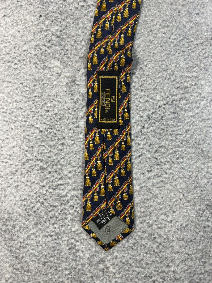 Fendi Vintage Fendi Roma luxury tie Size ONE SIZE - 4 Thumbnail