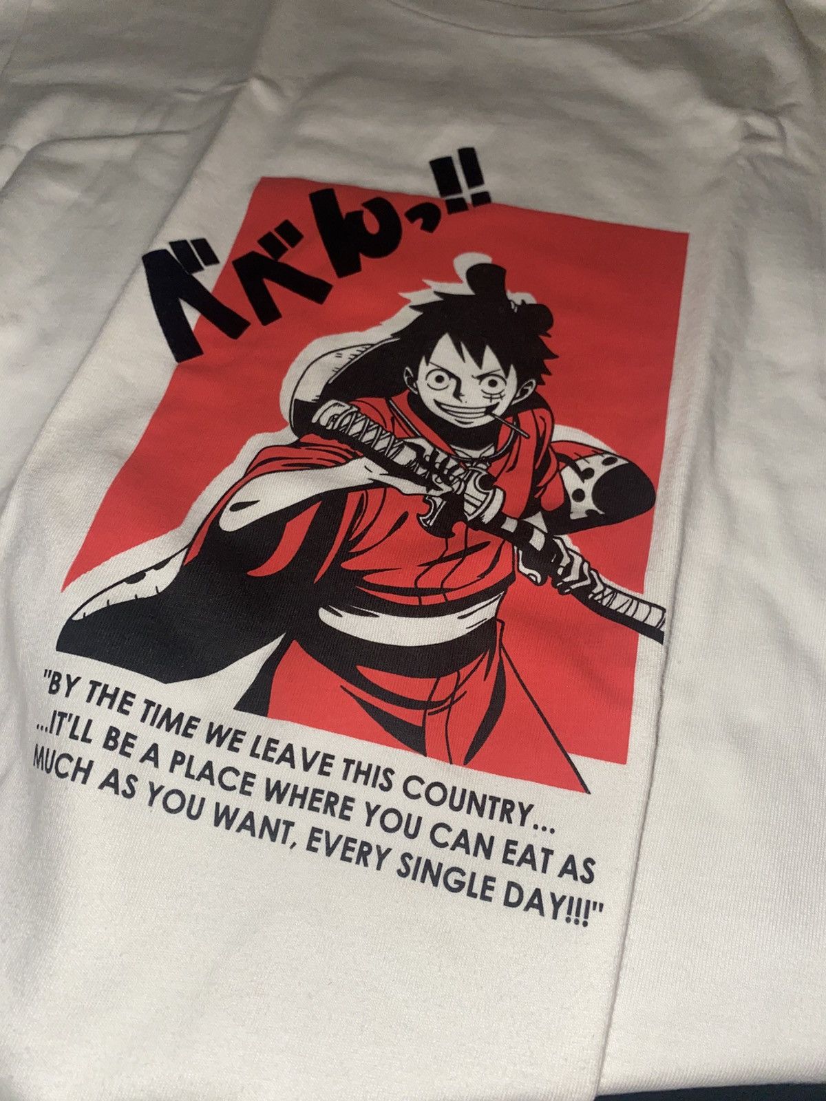 One Piece × Uniqlo Uniqlo One Piece Wano Luffy Size US M / EU 48-50 / 2 - 4 Thumbnail